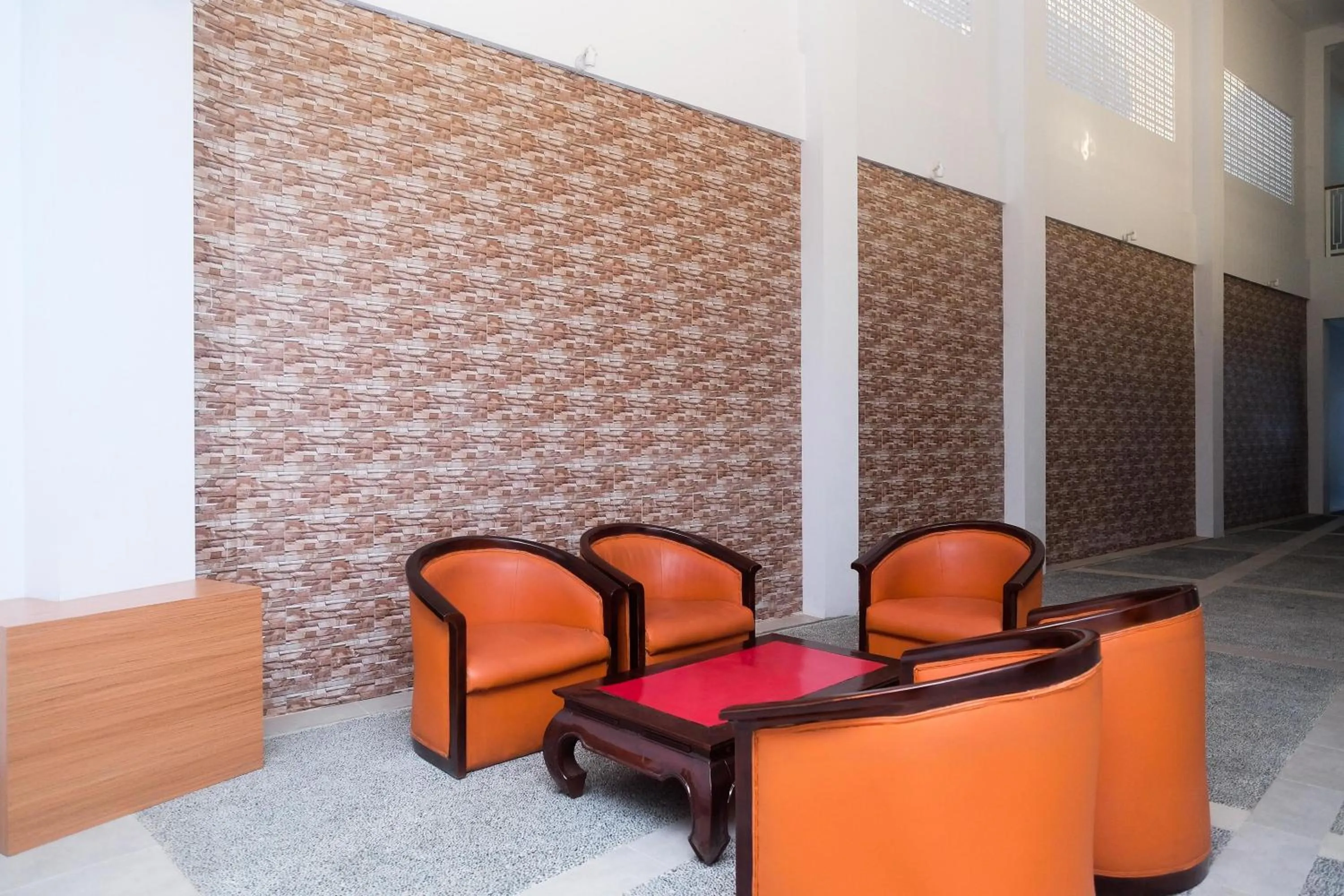 Living room in Urbanview Syariah Loji Arum Stasiun Klaten by RedDoorz