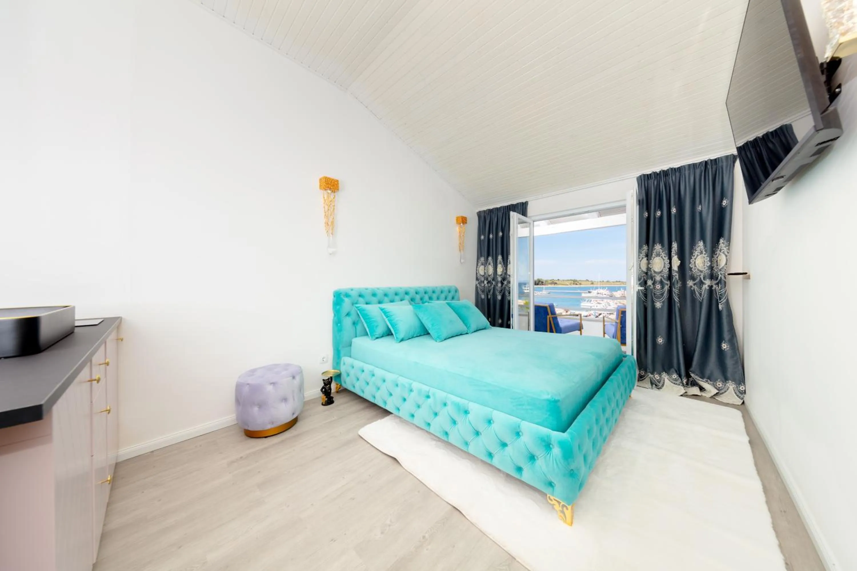 Photo of the whole room, Bed in Boutique Residence Sundays