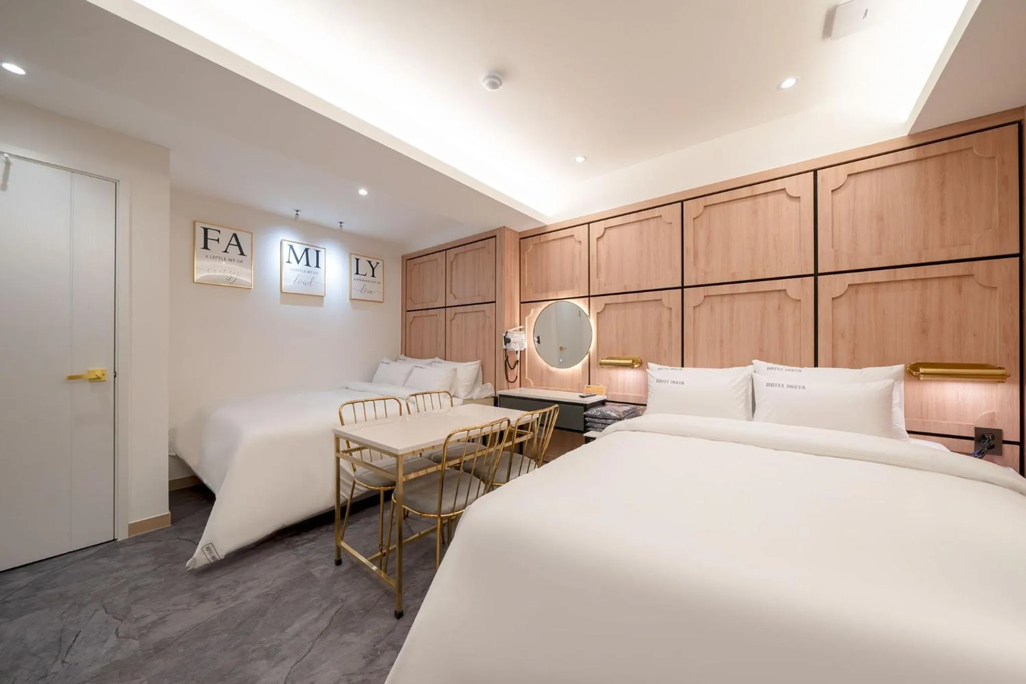 Bed in Suwon Hotel Insta