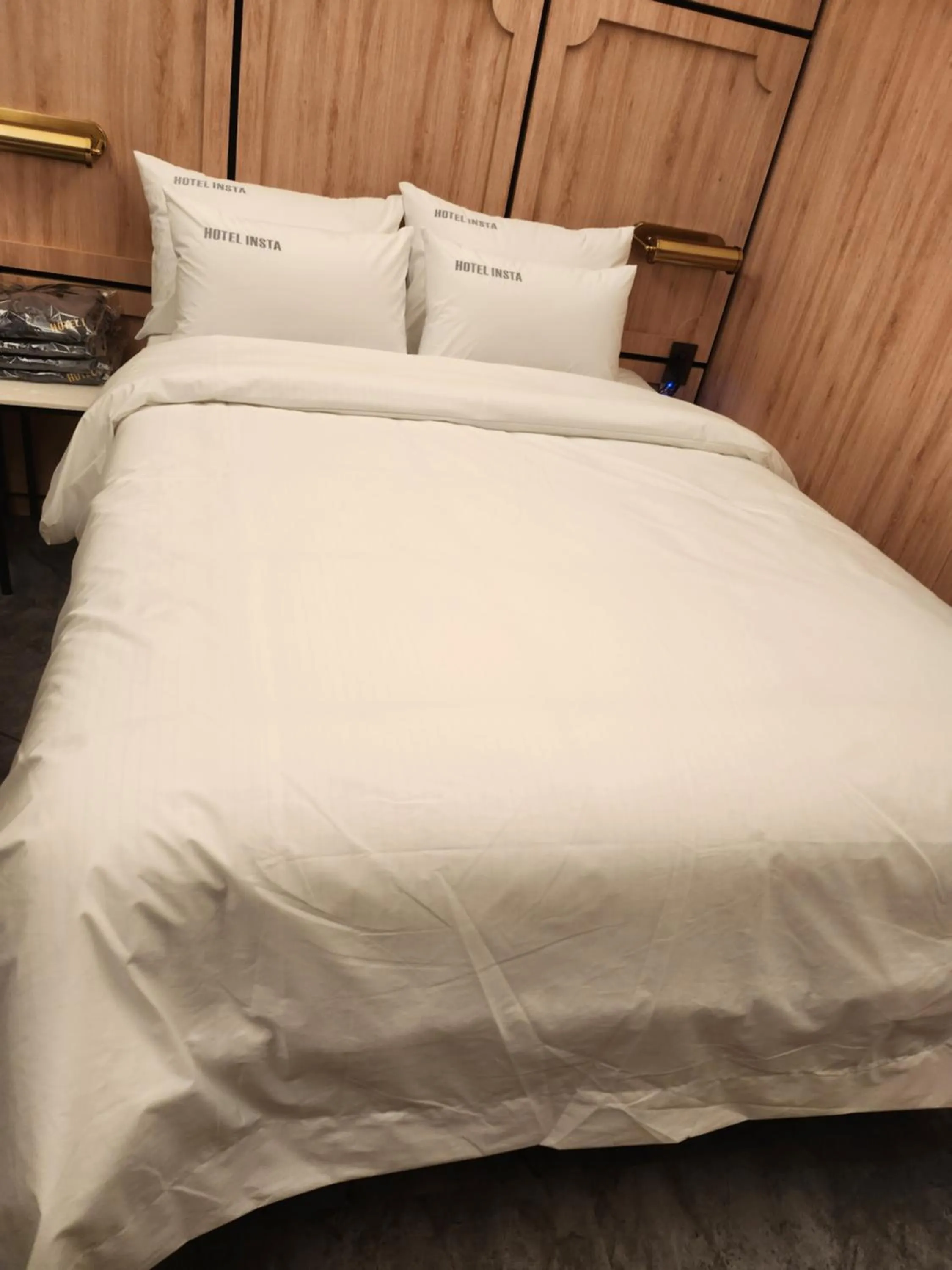 Bed in Suwon Hotel Insta