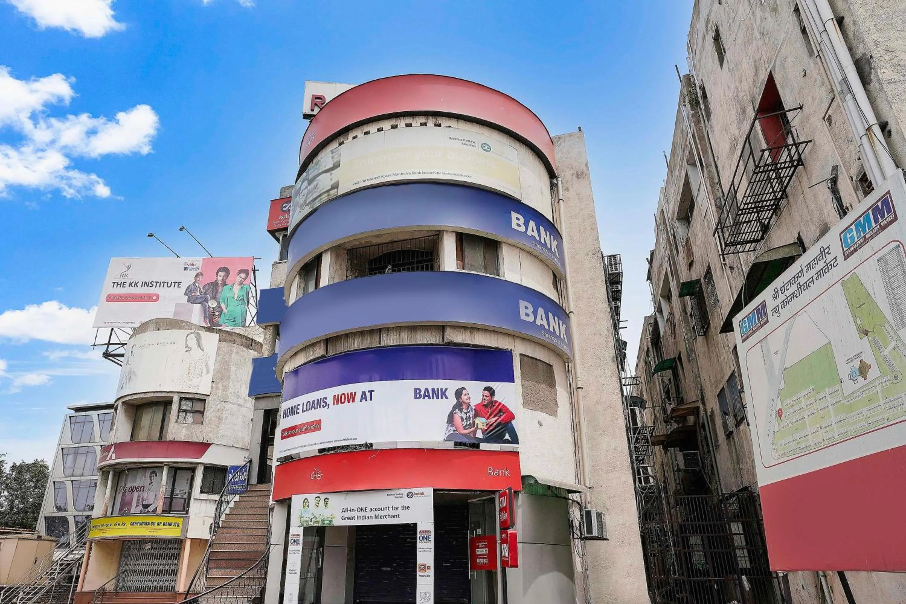 Facade/entrance in OYO Flagship Hotel Raj