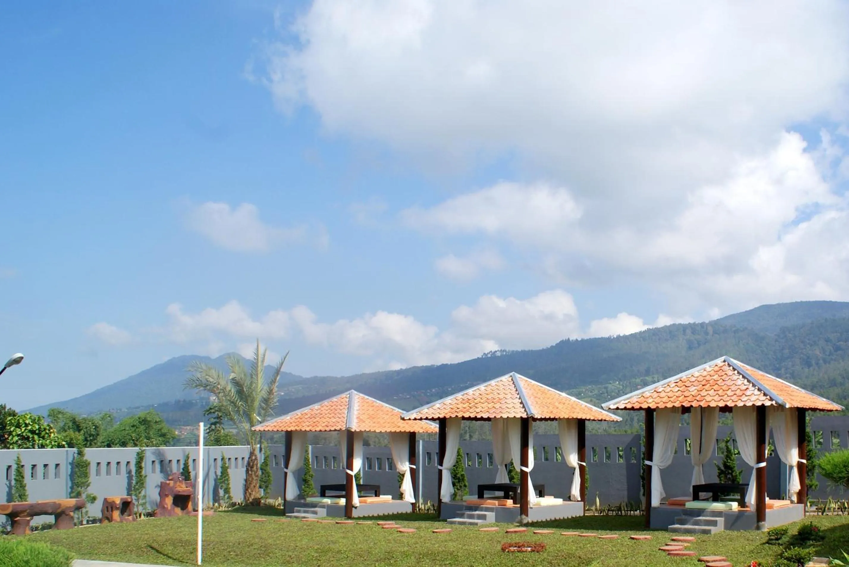 Mountain view in Osmond Villa Resort