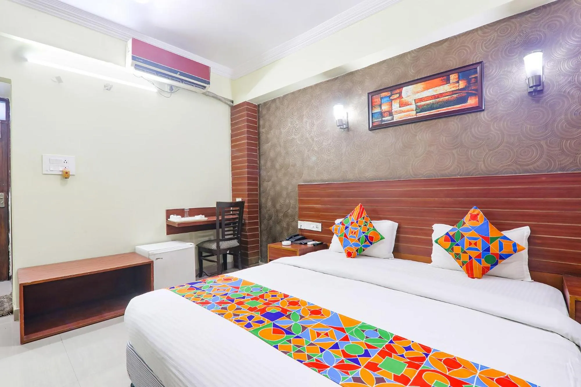 Bed in FabHotel Royal Ville