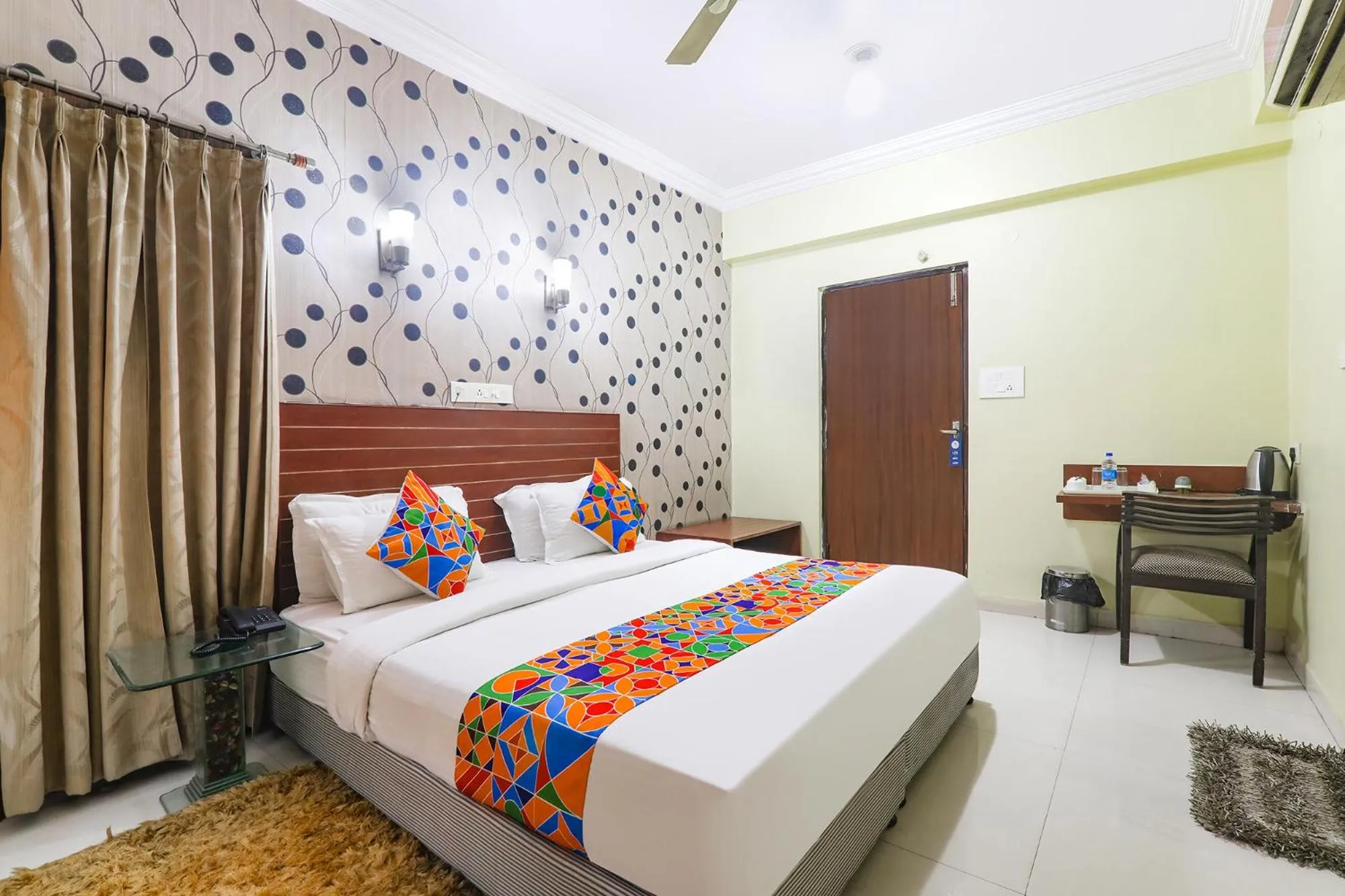 Bed in FabHotel Royal Ville