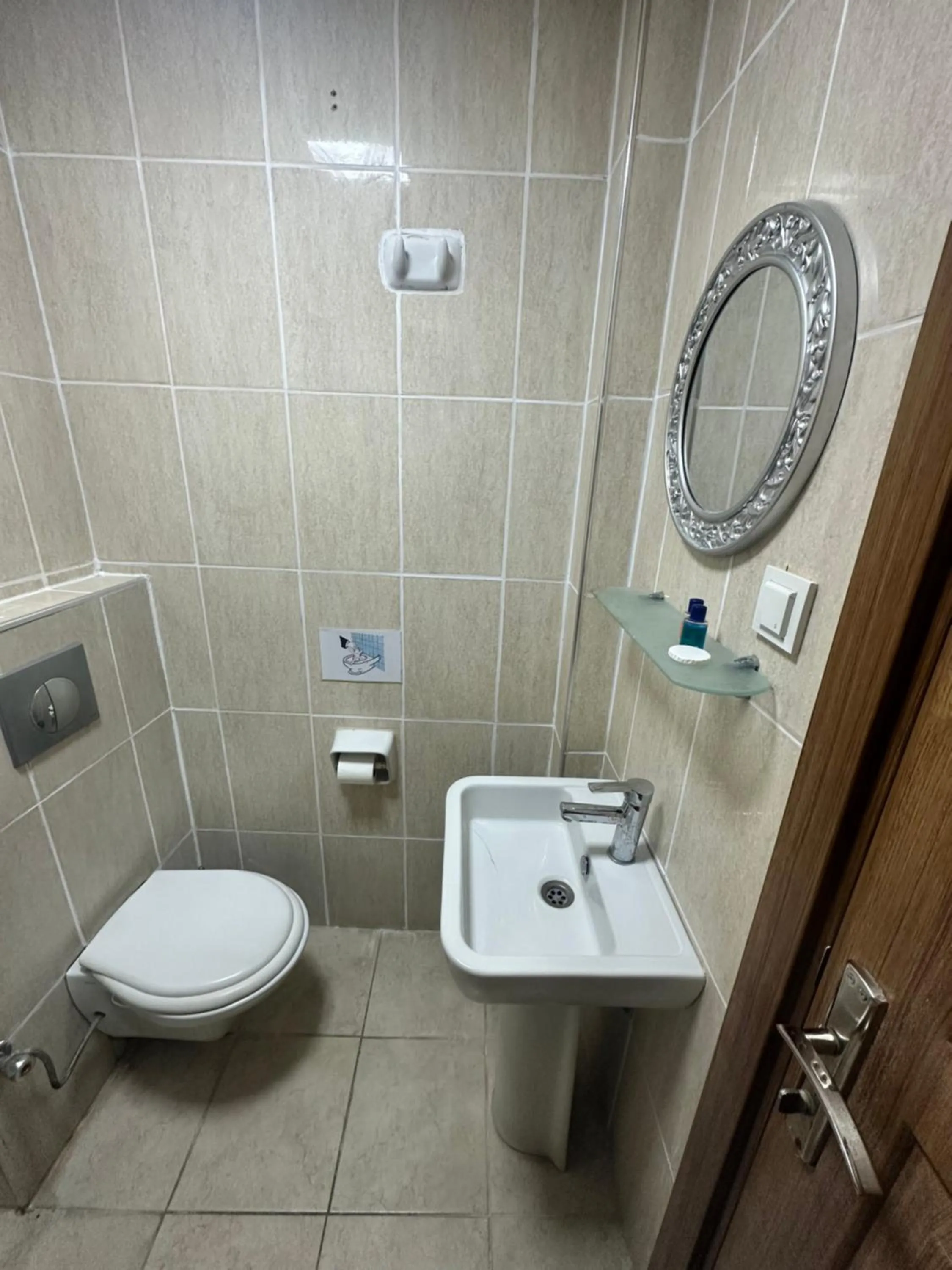 Shower in Amore Hotel Istanbul