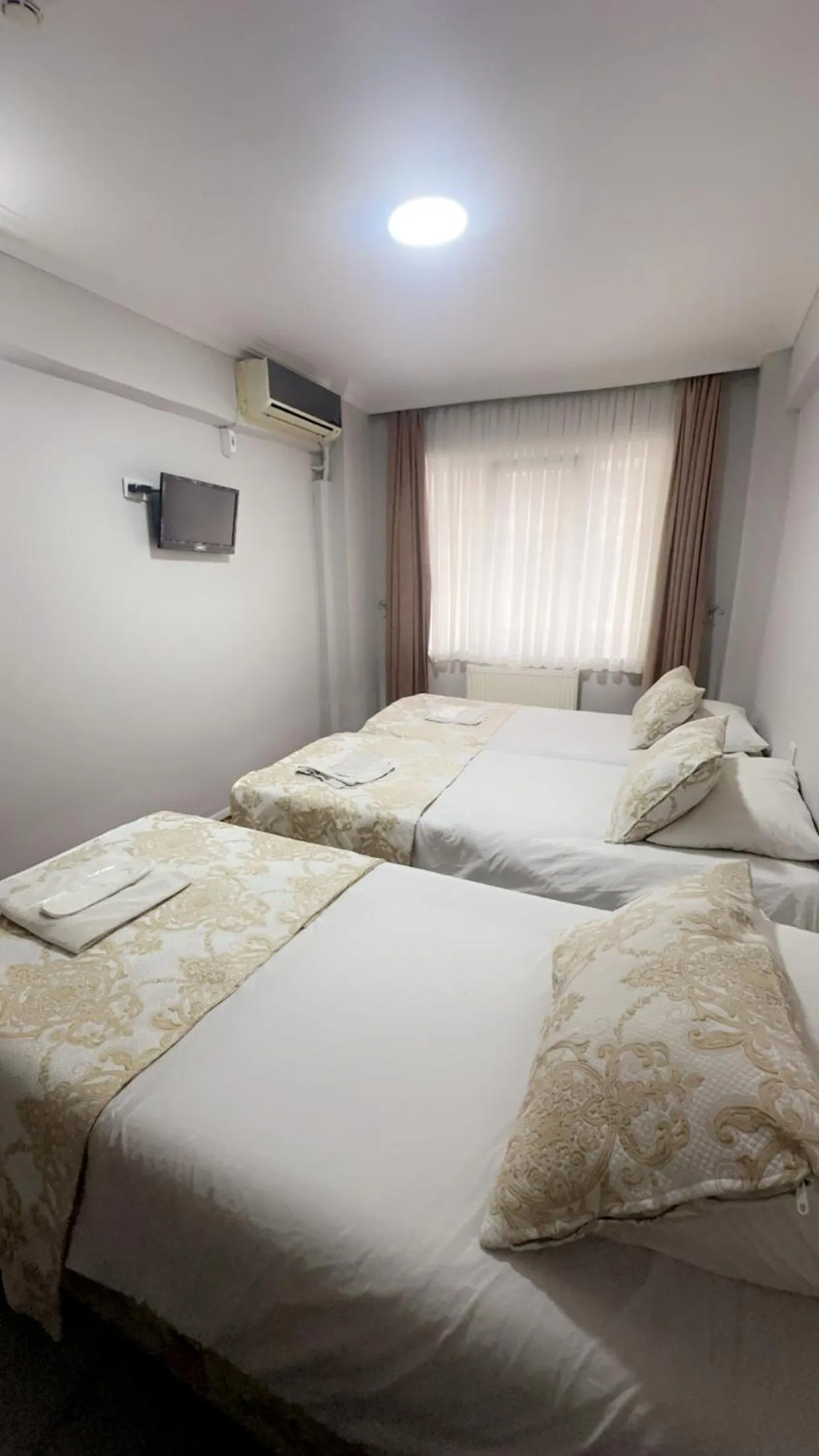 Bed in Amore Hotel Istanbul