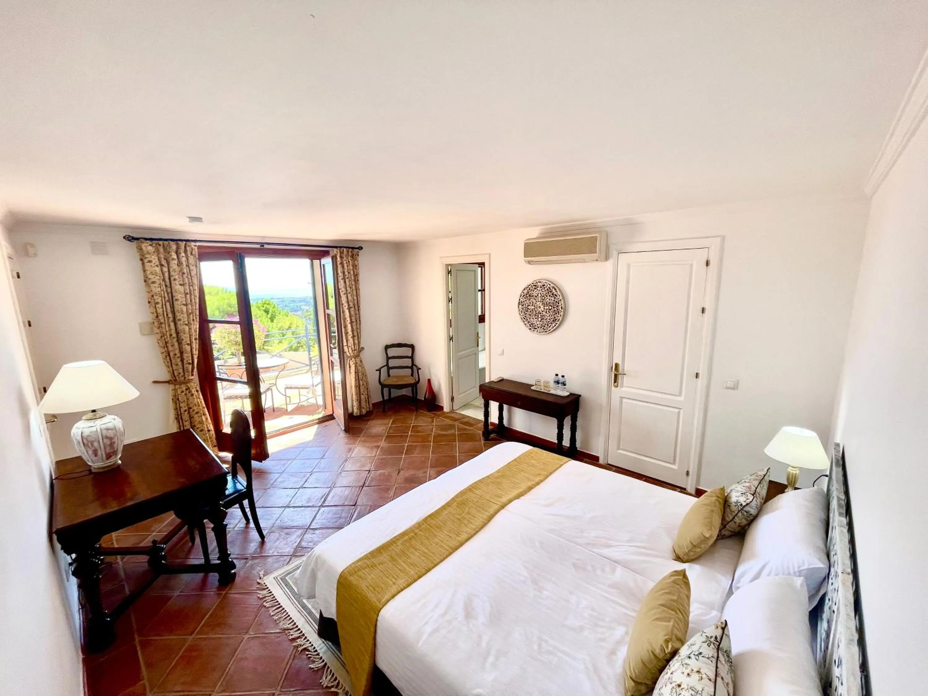 Bedroom, Bed in Boutique Hotel Maravilla - Marbella