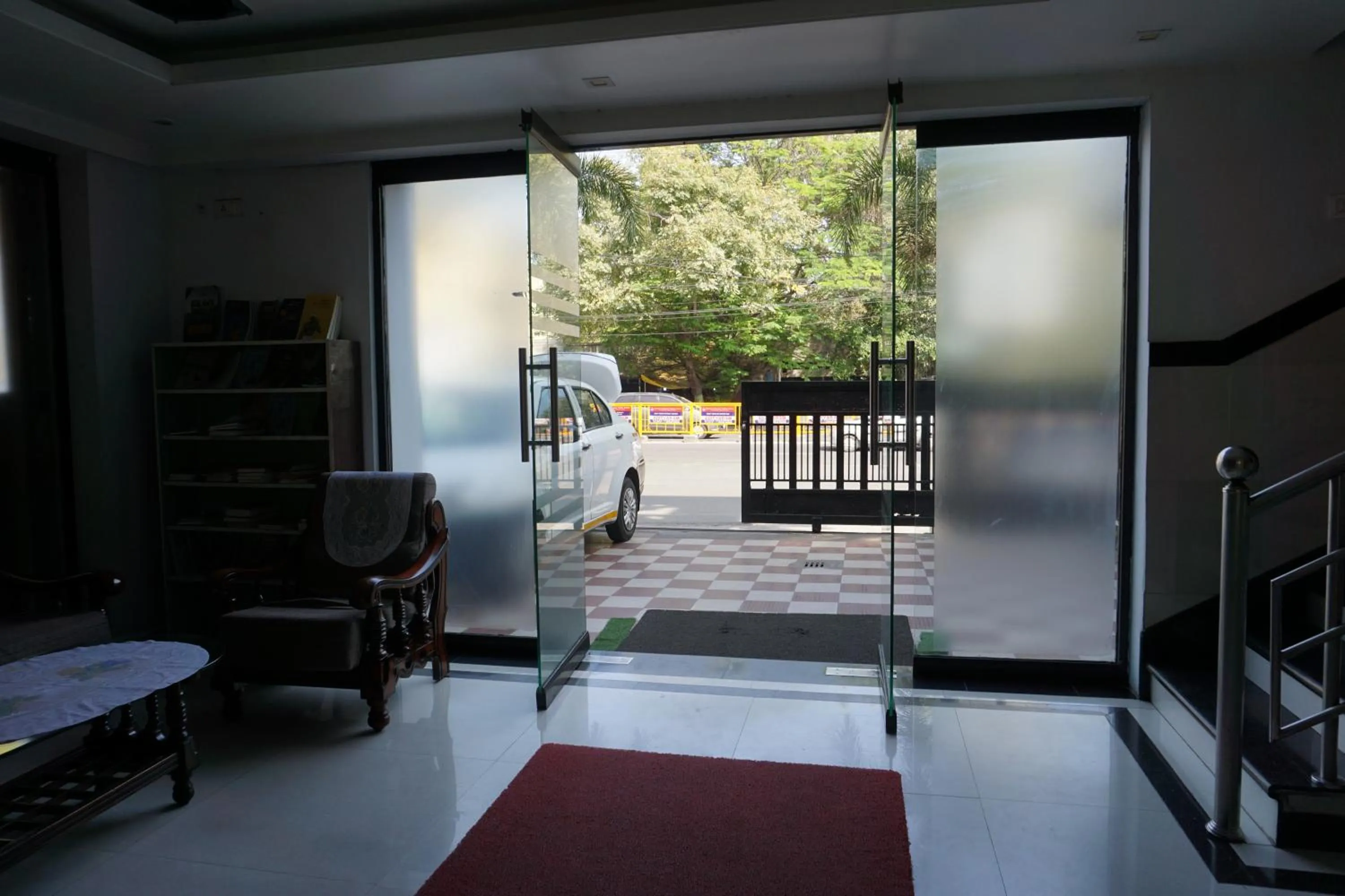 Kingscross Residency