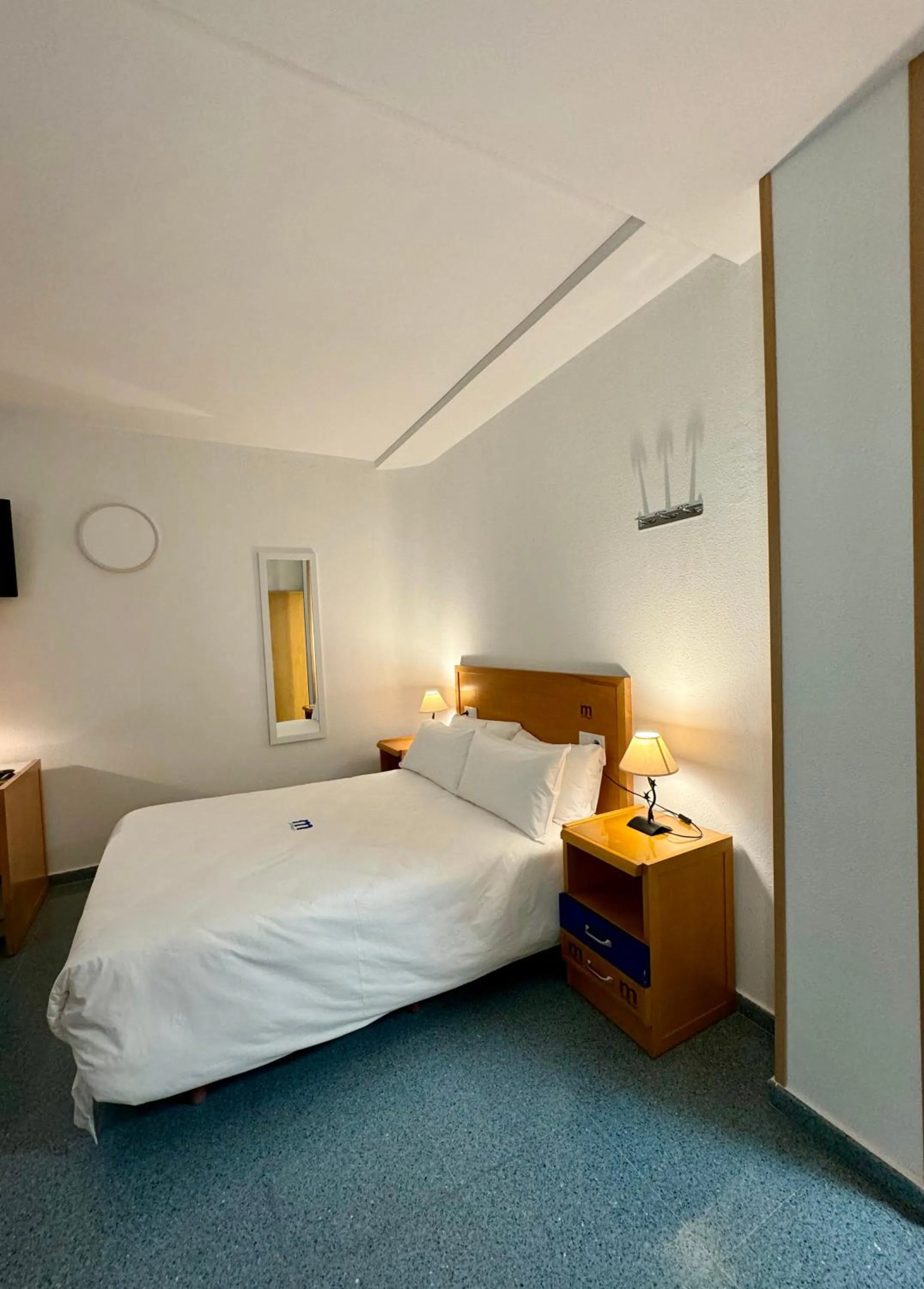 Bedroom, Bed in ResMed