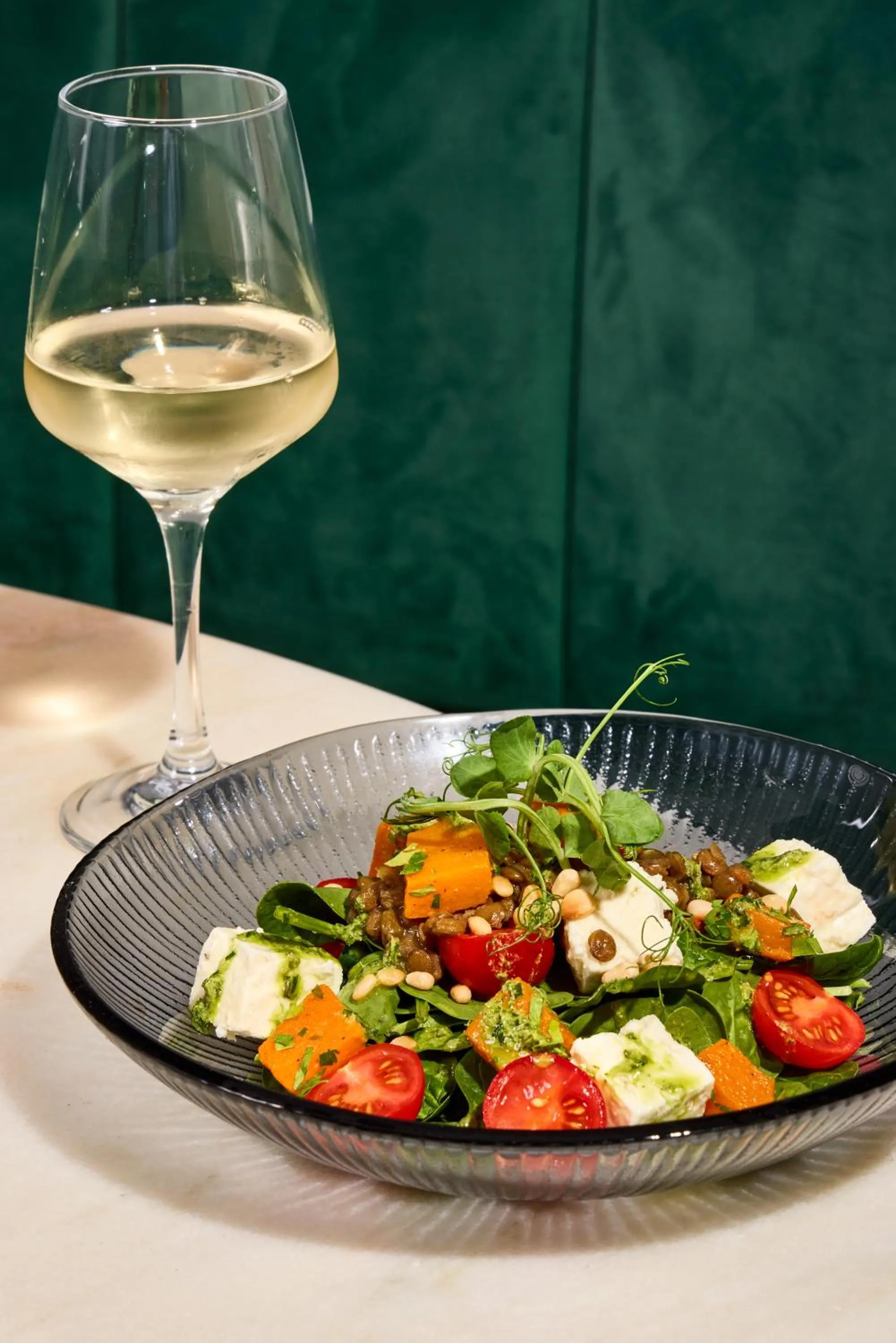 Restaurant/places to eat in The Burlington