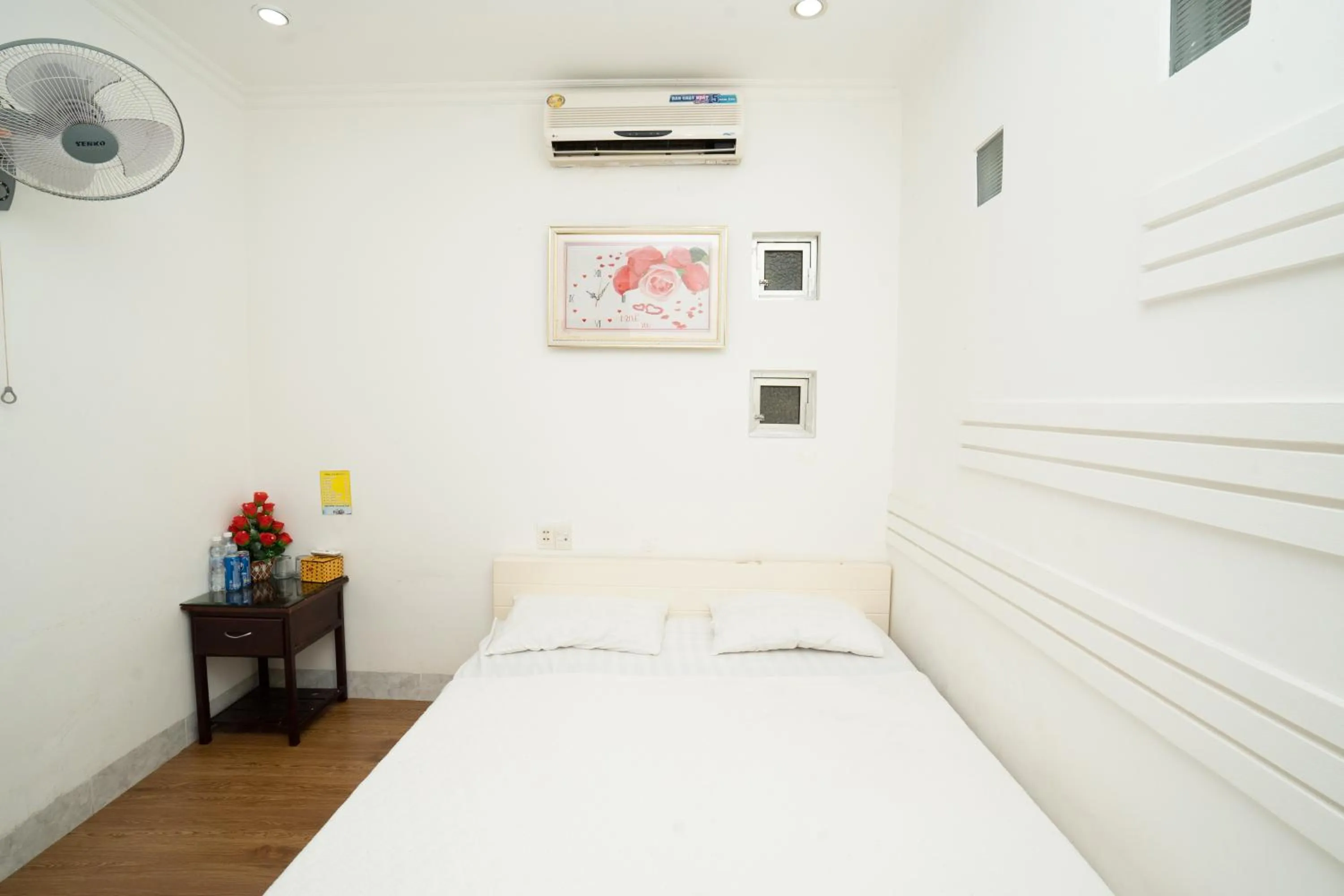 Bedroom, Bed in Triệu Vũ Hotel & Apartment