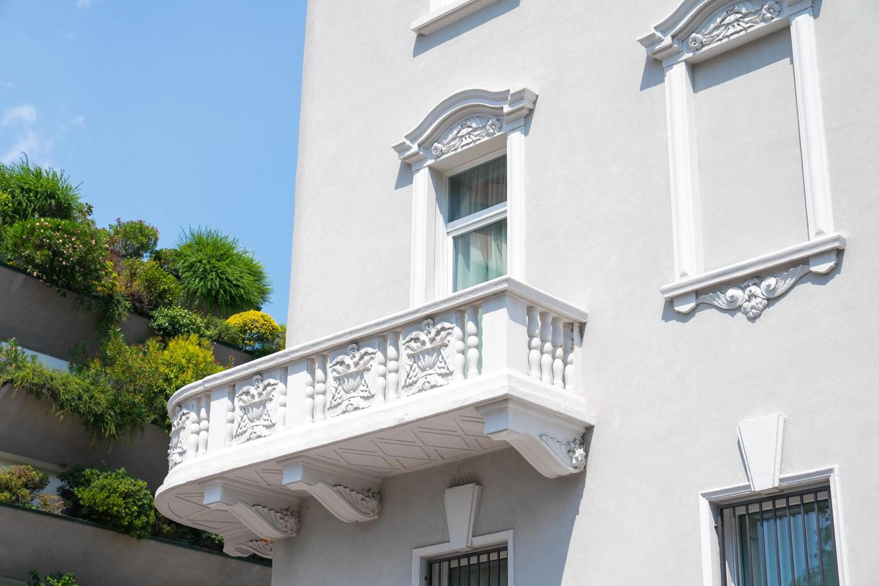 Property building in Villa Tosati