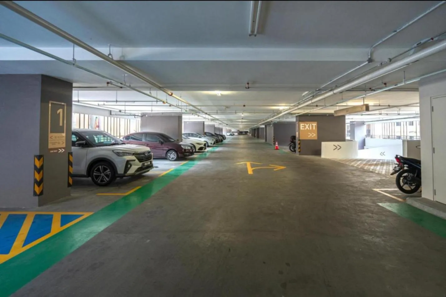 Parking in Axon Residence Bukit Bintang by Luna