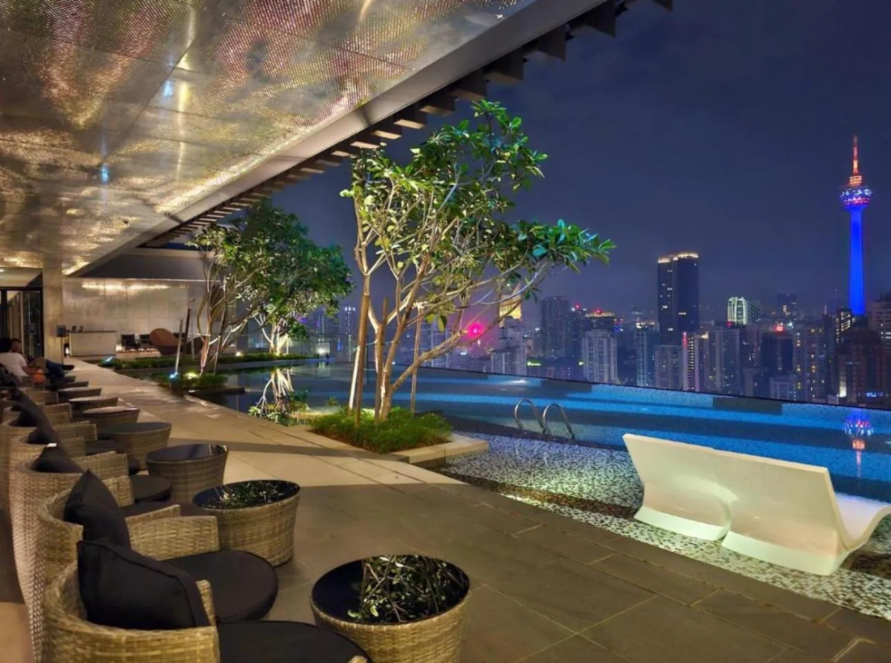 Patio in Axon Residence Bukit Bintang by Luna