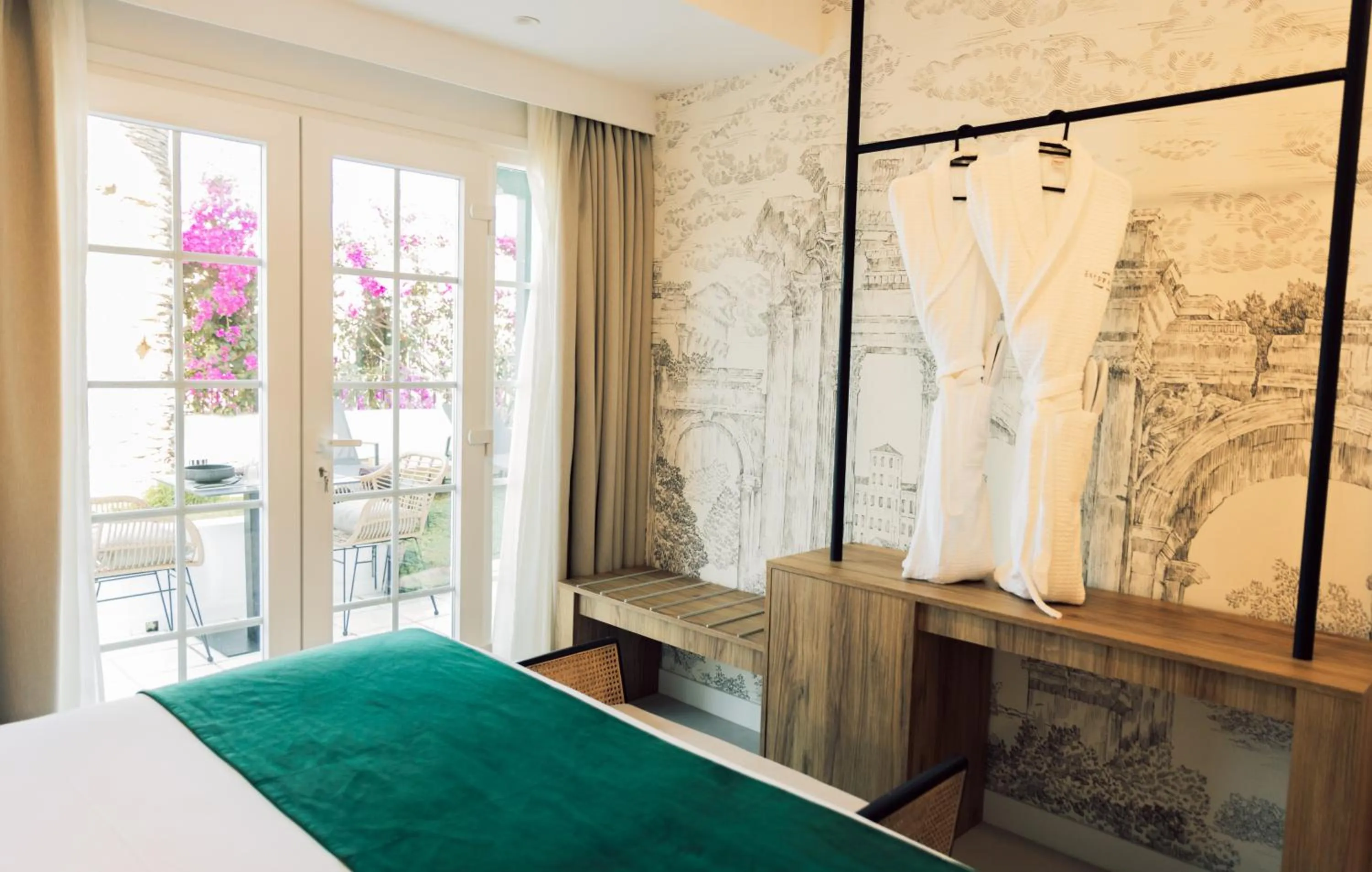 Bed in Hotel Estefania Boutique Suites