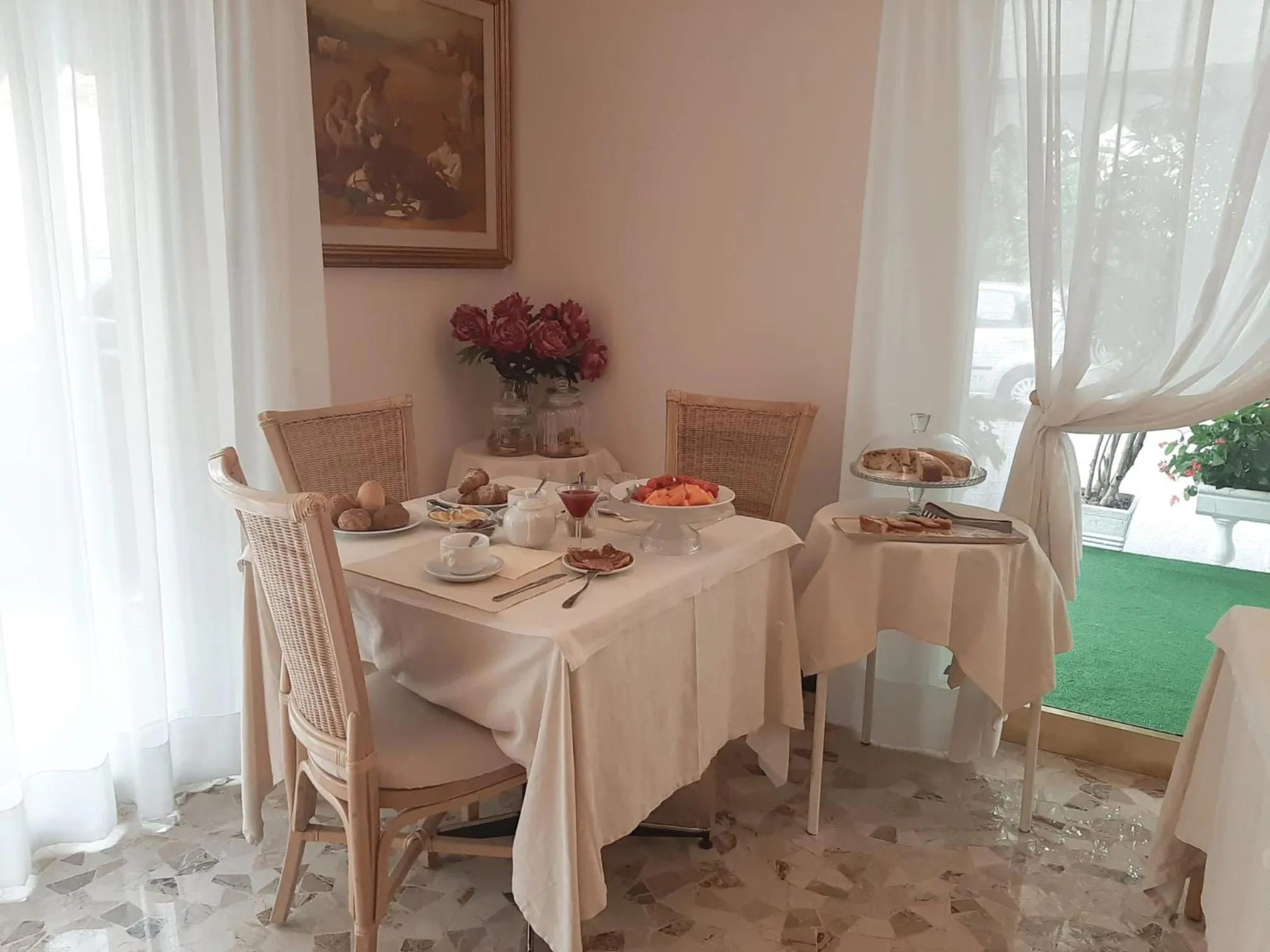 Breakfast in Hotel Altea