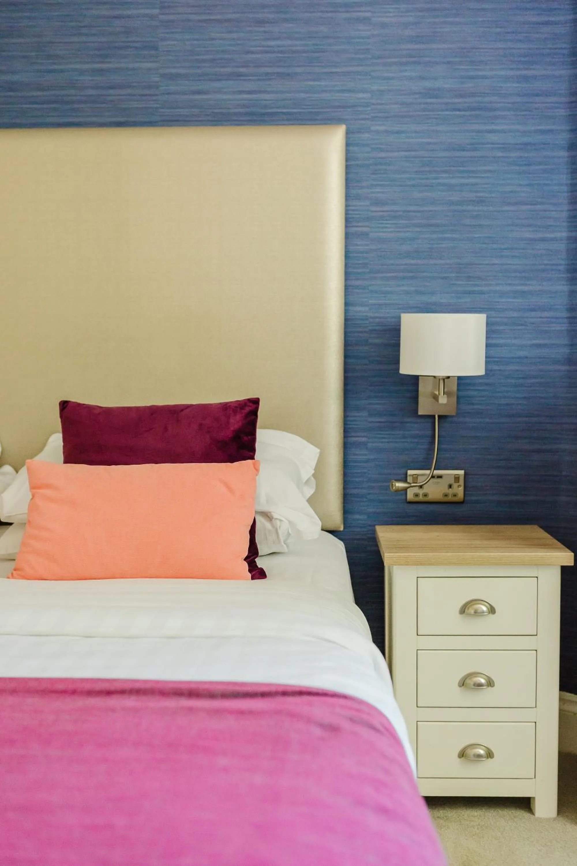 Bed in The Osborne Hotel