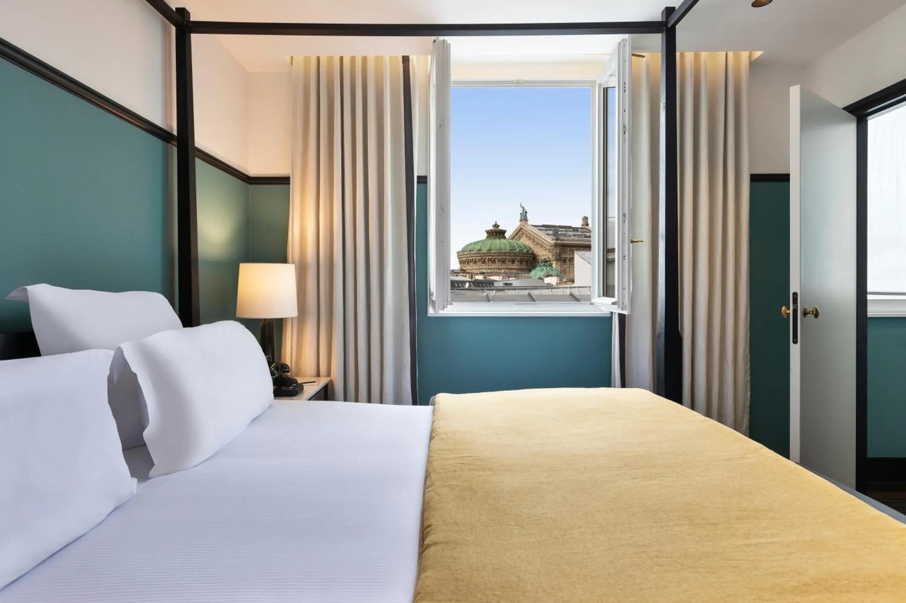 Suite in The Chess Hotel Suite in The Chess Hotel