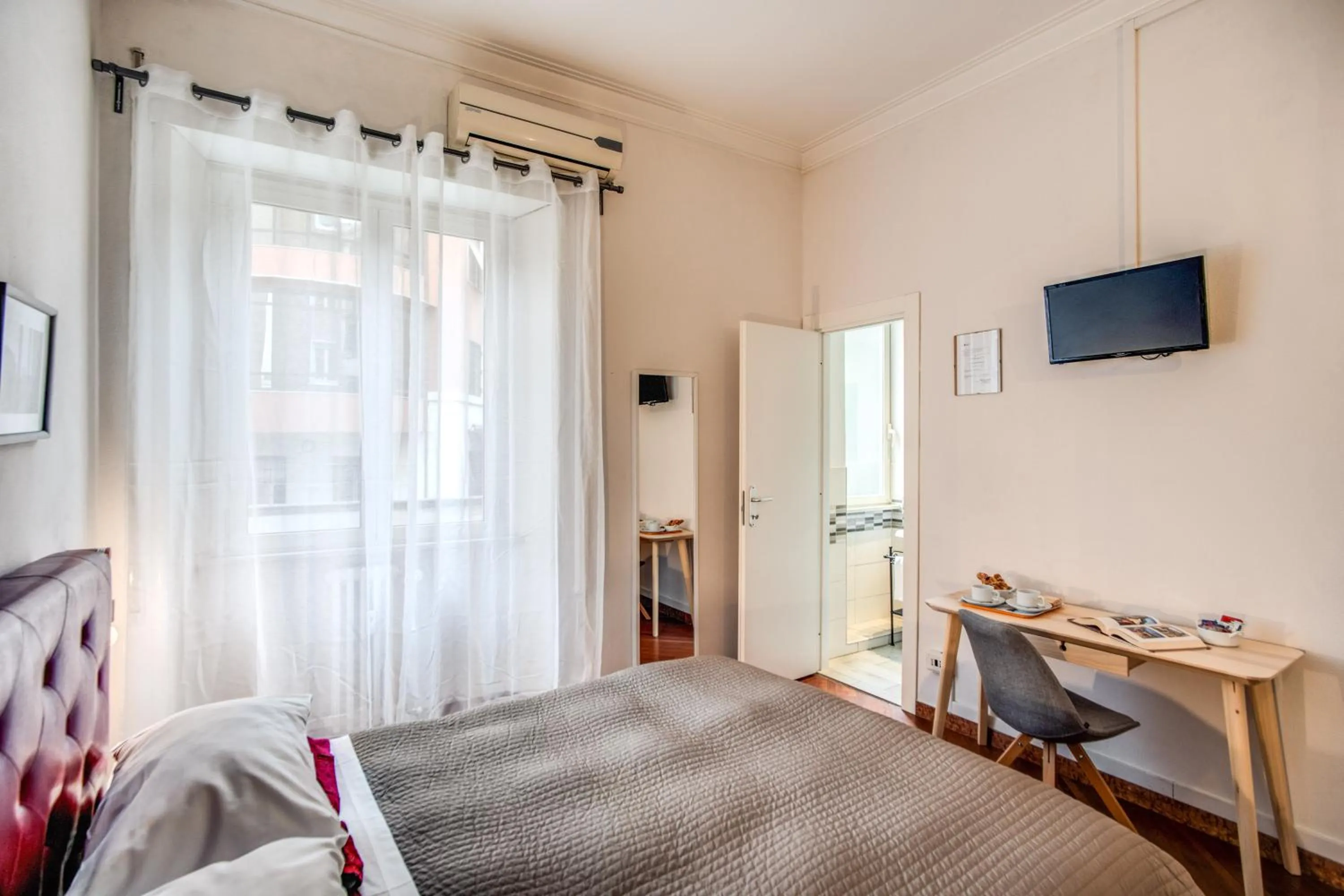 TV and multimedia, Bed in Circus Maximus B&B