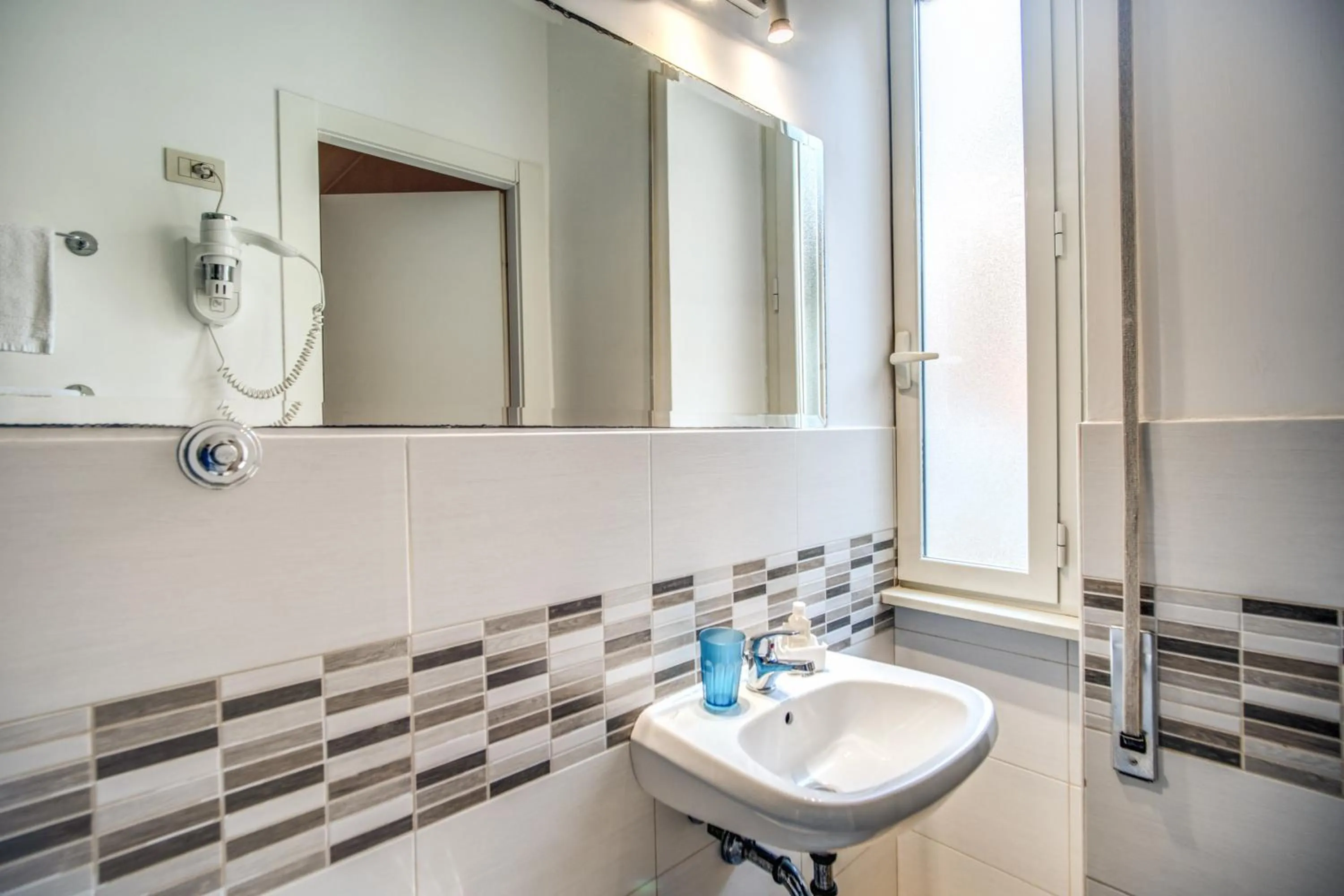 Bathroom in Circus Maximus B&B