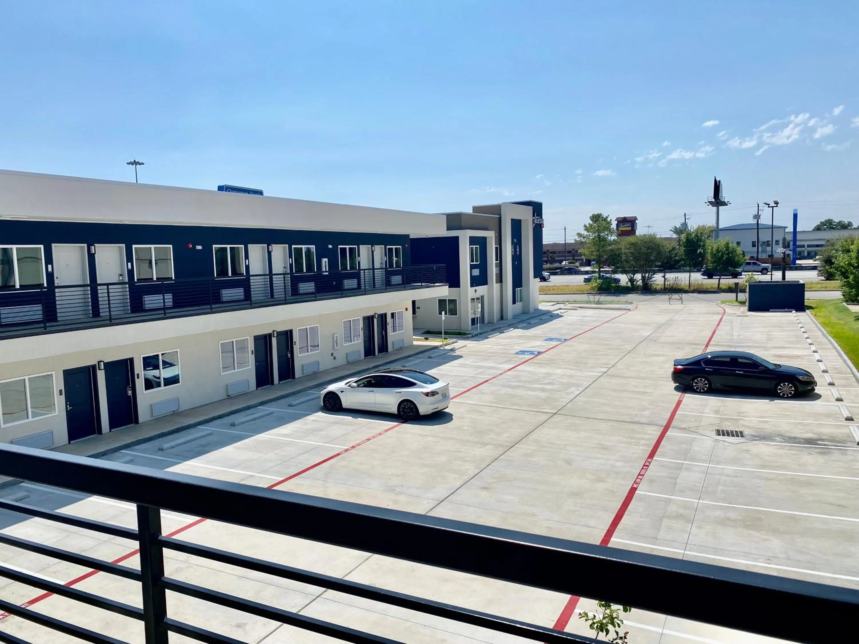 Property building in Blue Star Inn