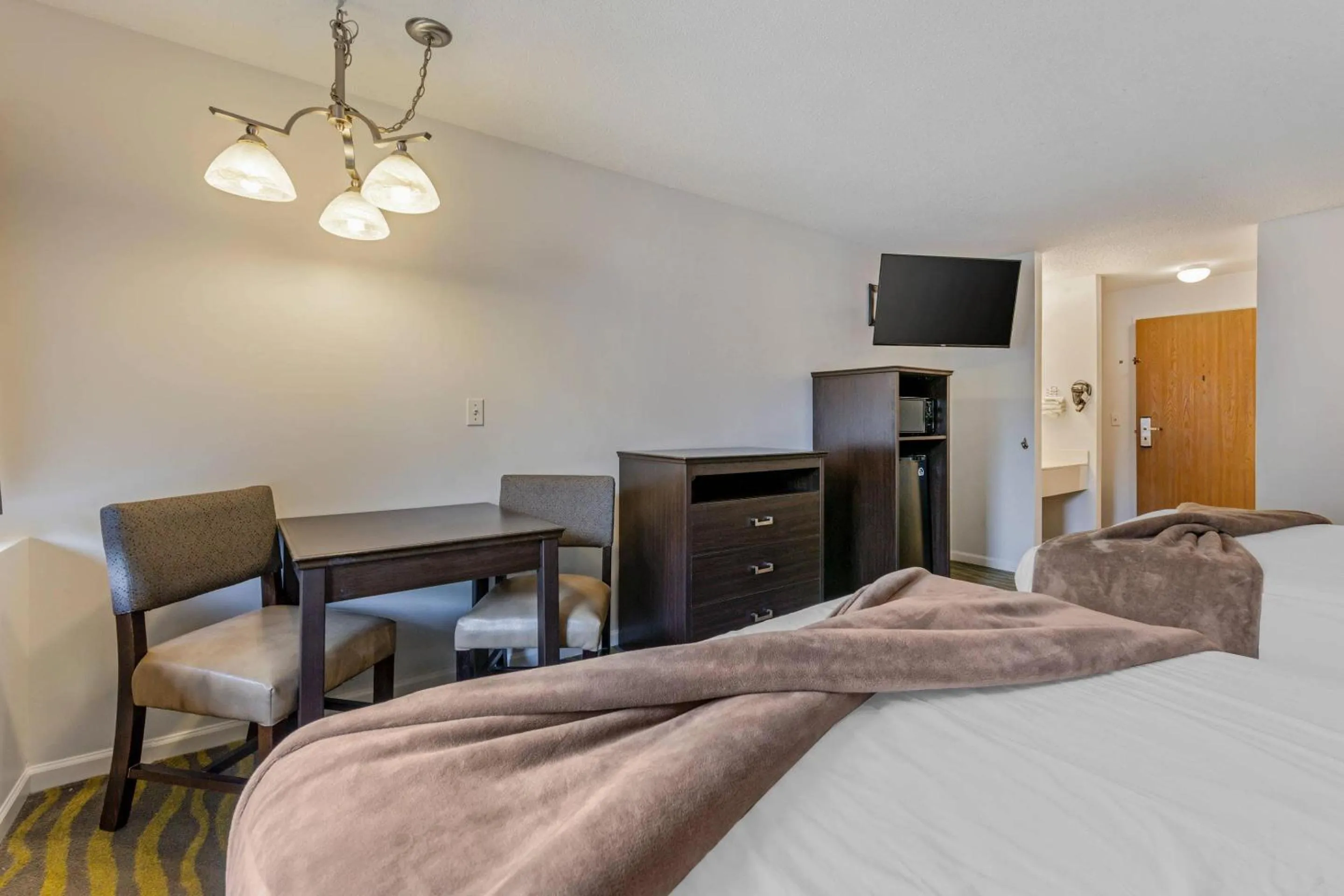 Bedroom in Atlantis Family Waterpark Hotel, an Ascend Collection Hotel