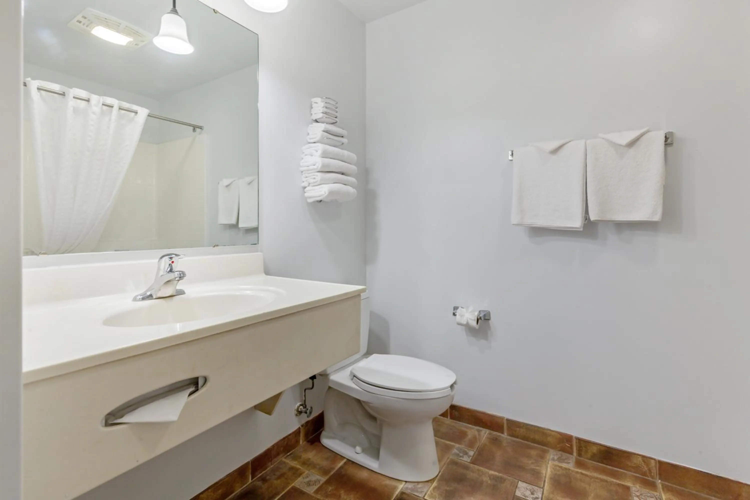 Bathroom in Atlantis Family Waterpark Hotel, an Ascend Collection Hotel