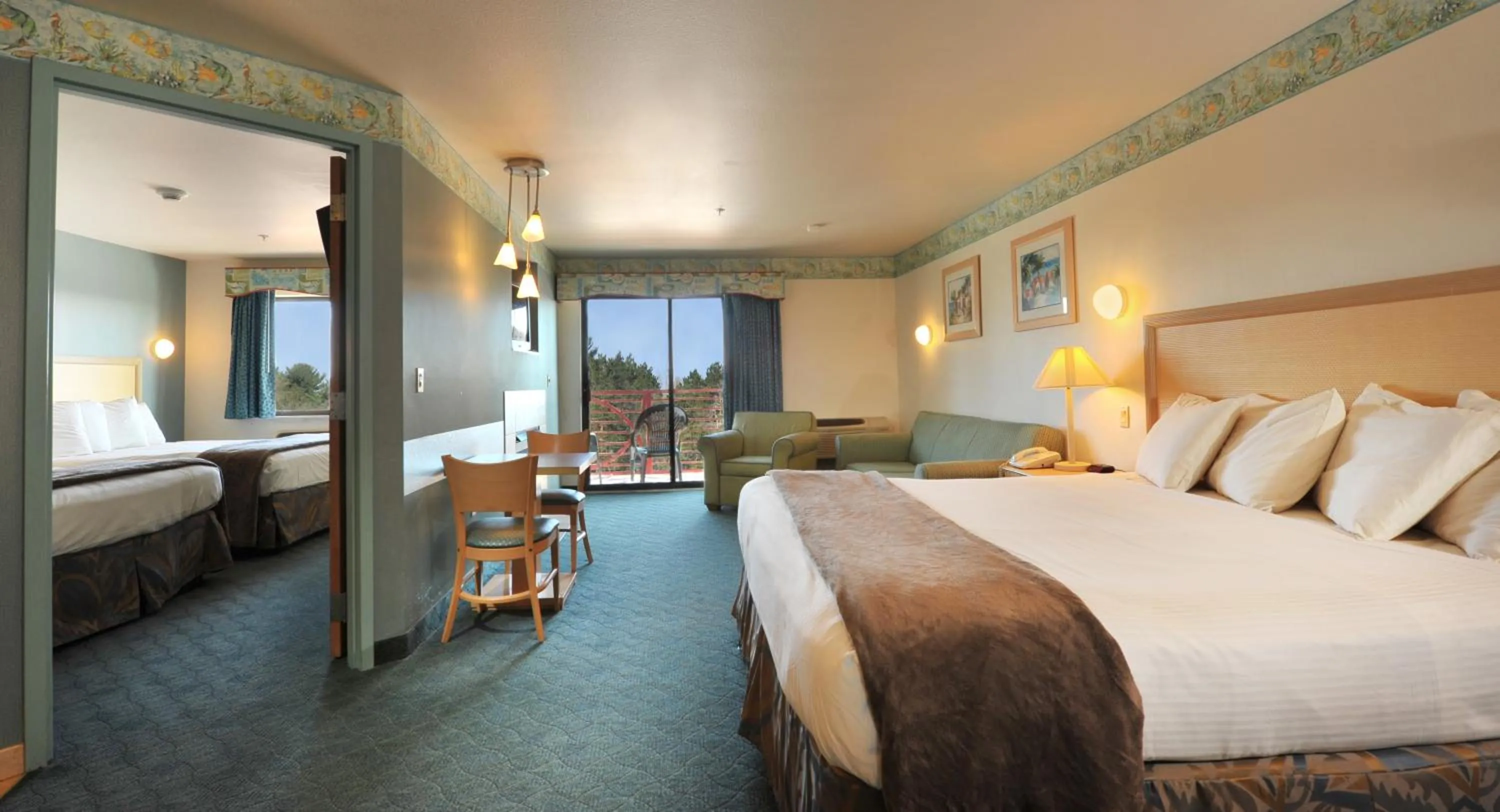 Hot Tub in Atlantis Family Waterpark Hotel, an Ascend Collection Hotel