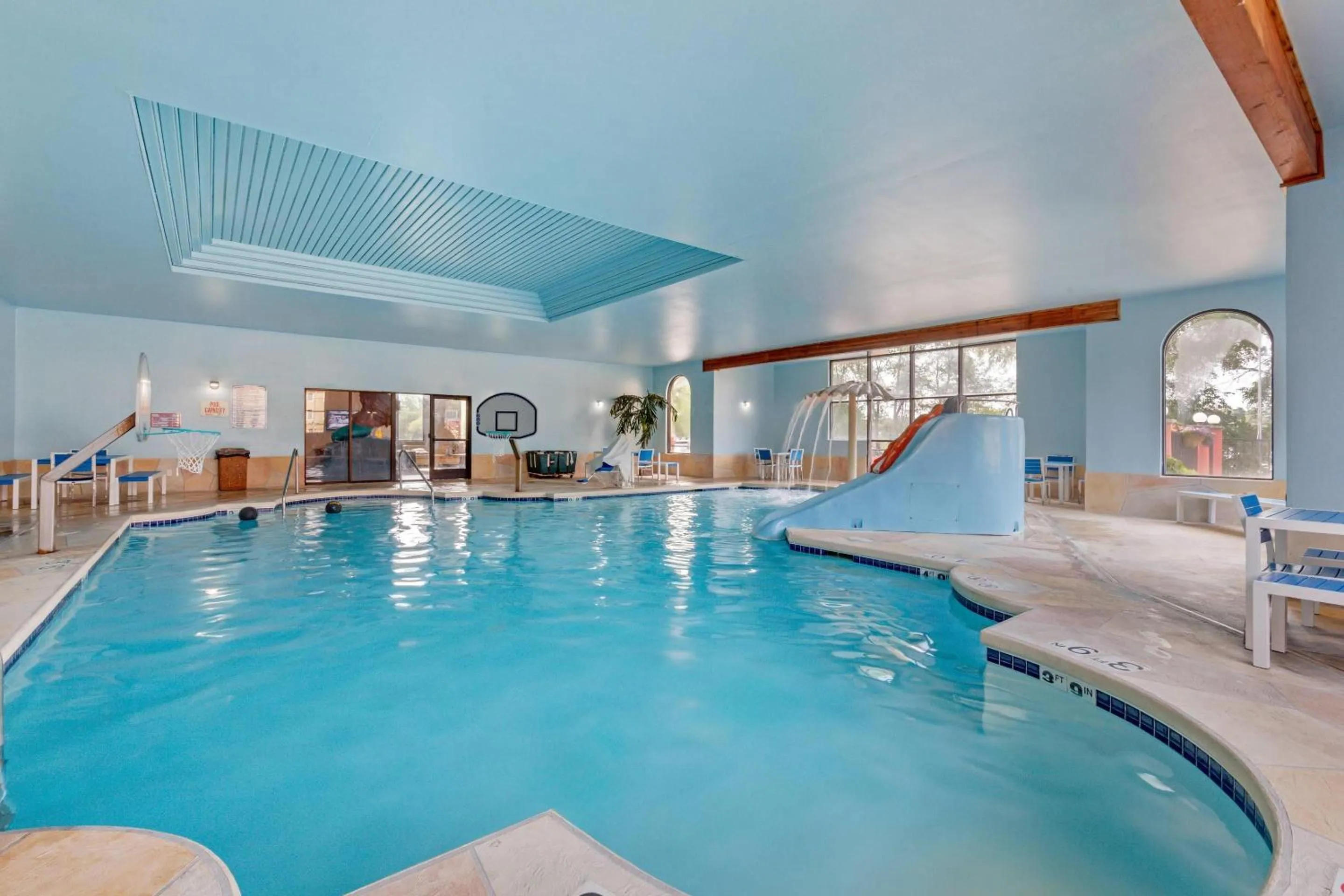 Swimming pool in Atlantis Family Waterpark Hotel, an Ascend Collection Hotel