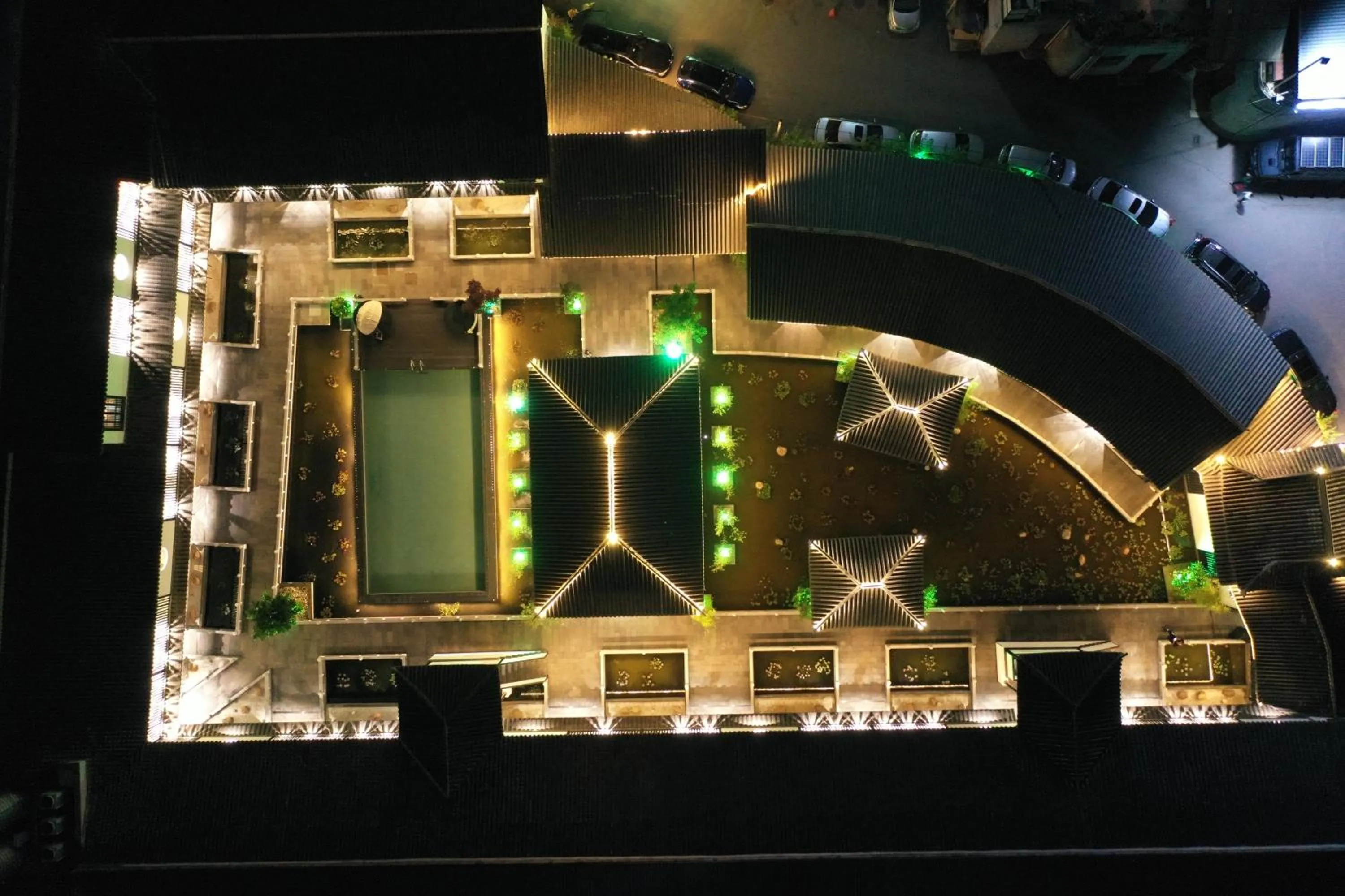 Night in Gongxili-Xijian Hotel - Kunming Dongfeng East Road Dashuying Metro Station