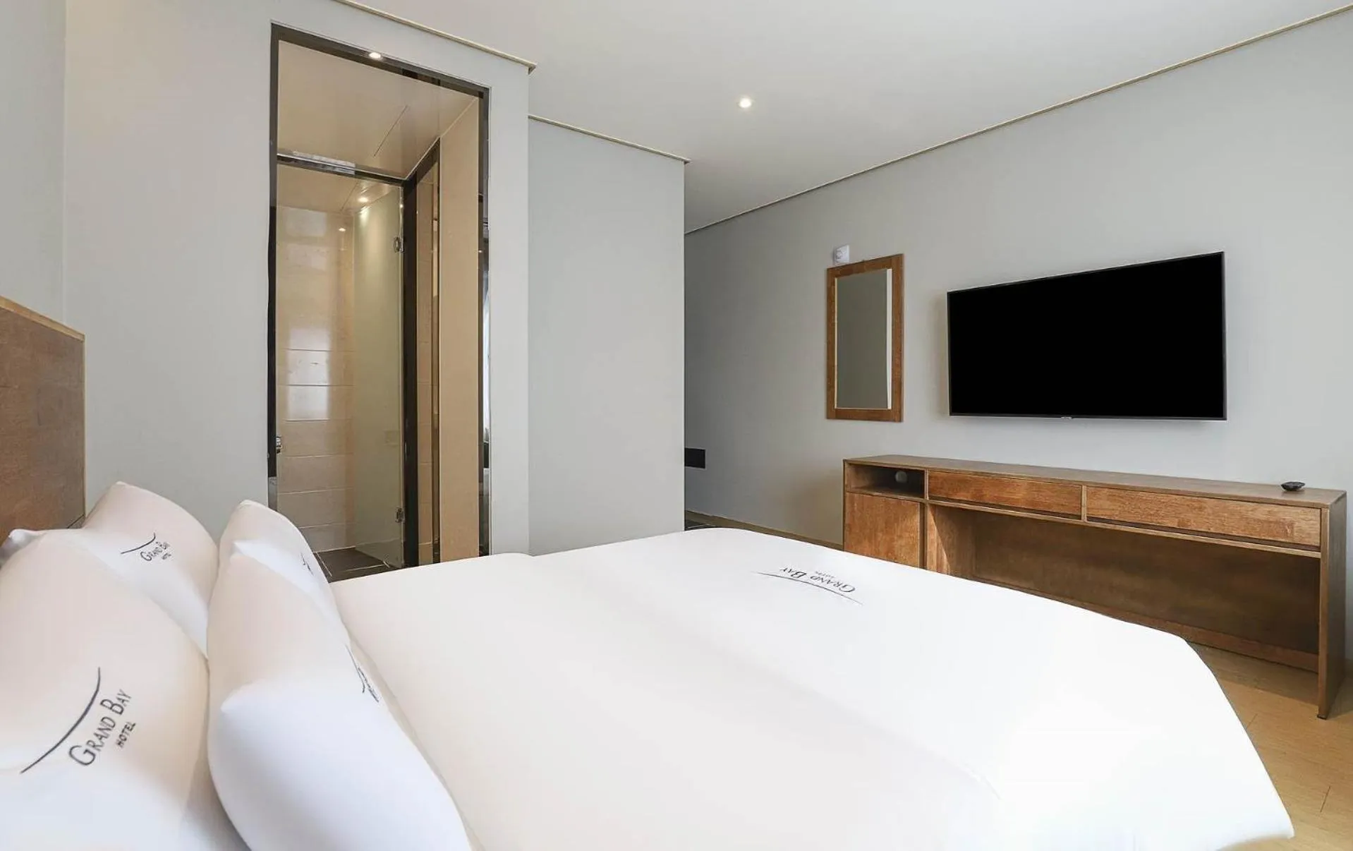 Bed in Hotel Grand Bay Boryeong