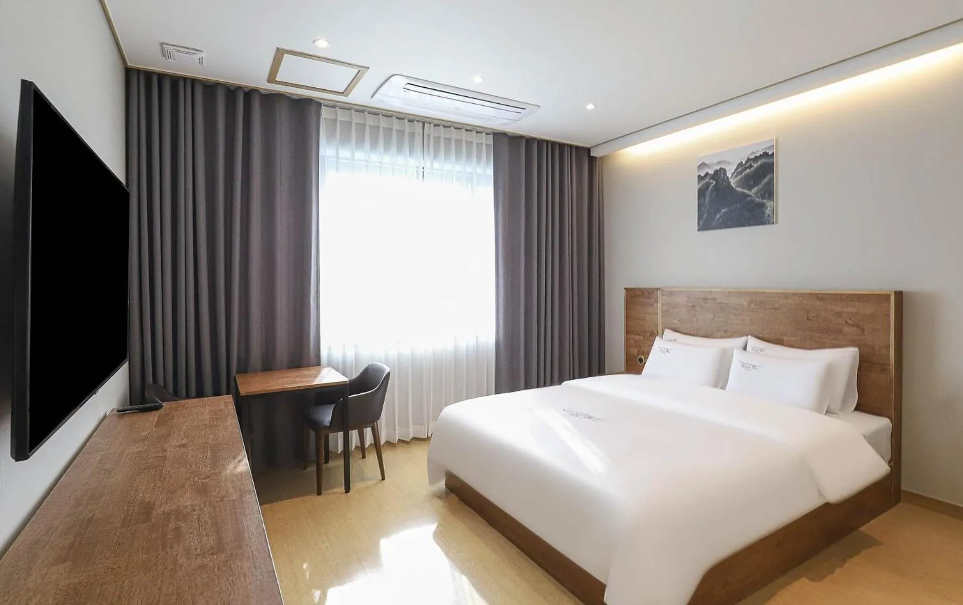 Bed in Hotel Grand Bay Boryeong