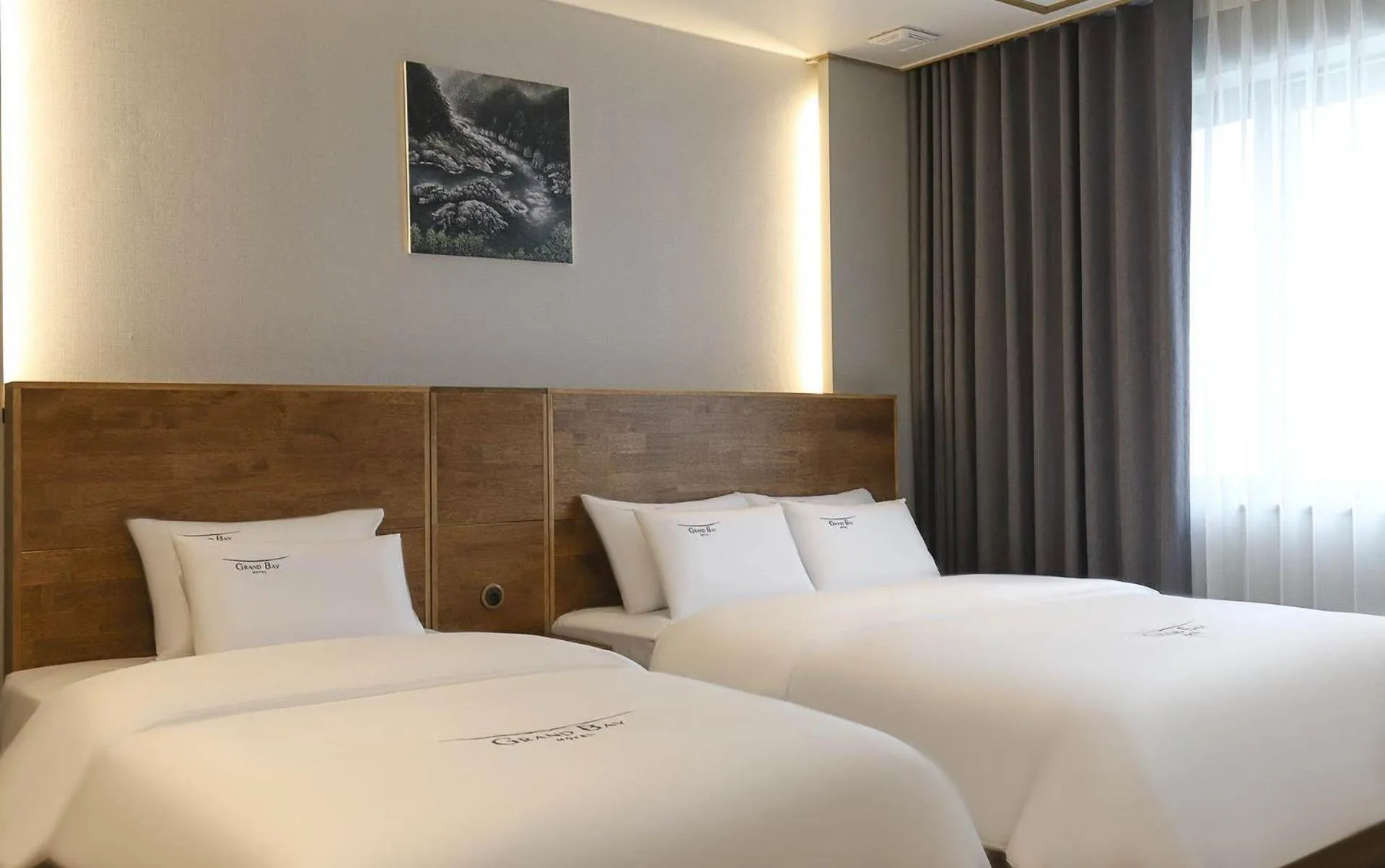 Bed in Hotel Grand Bay Boryeong