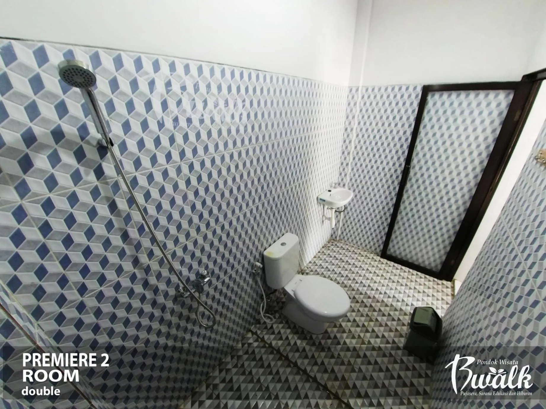 Shower in Bwalk Hotel Malang