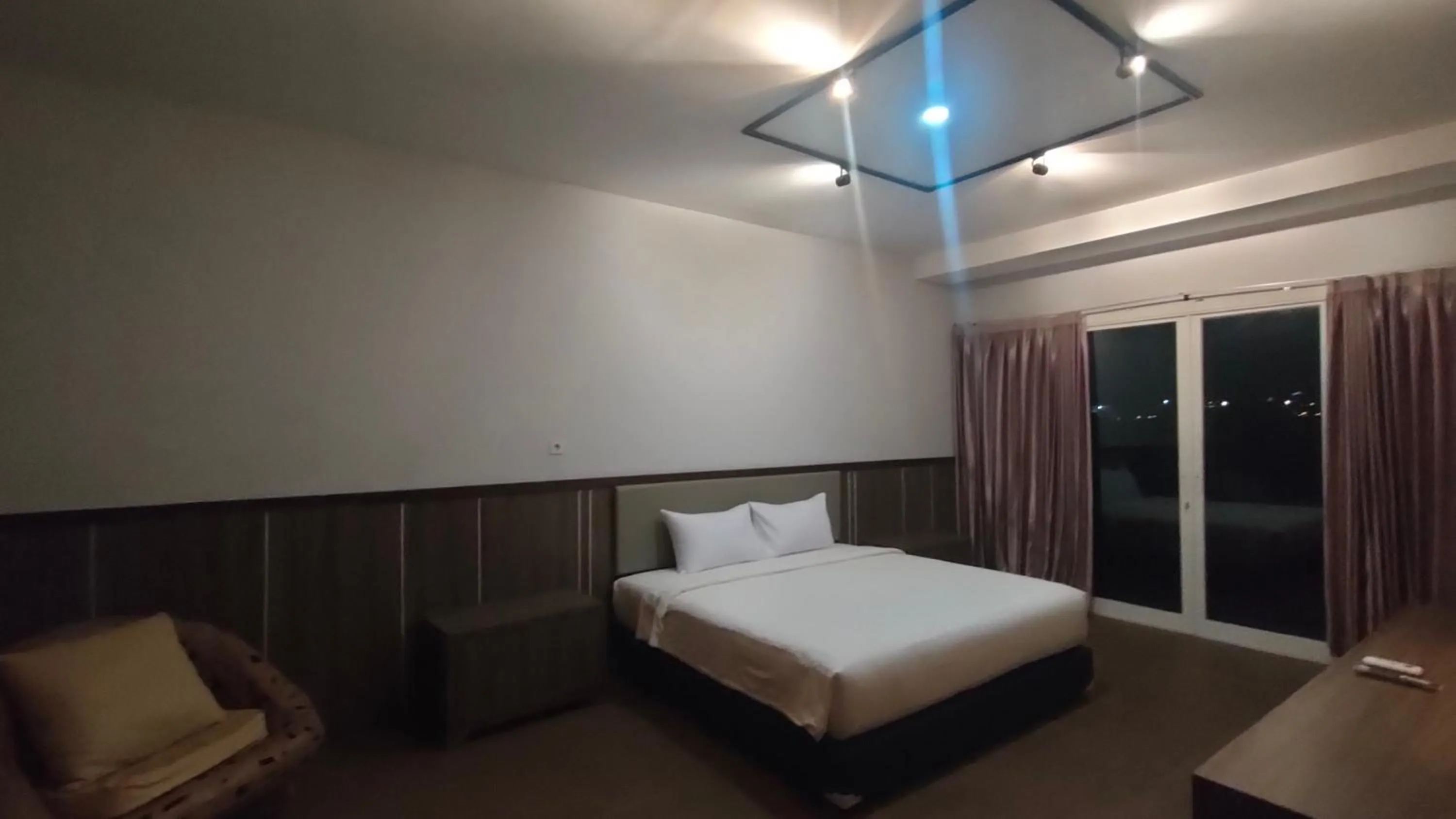 Bed in Bwalk Hotel Malang