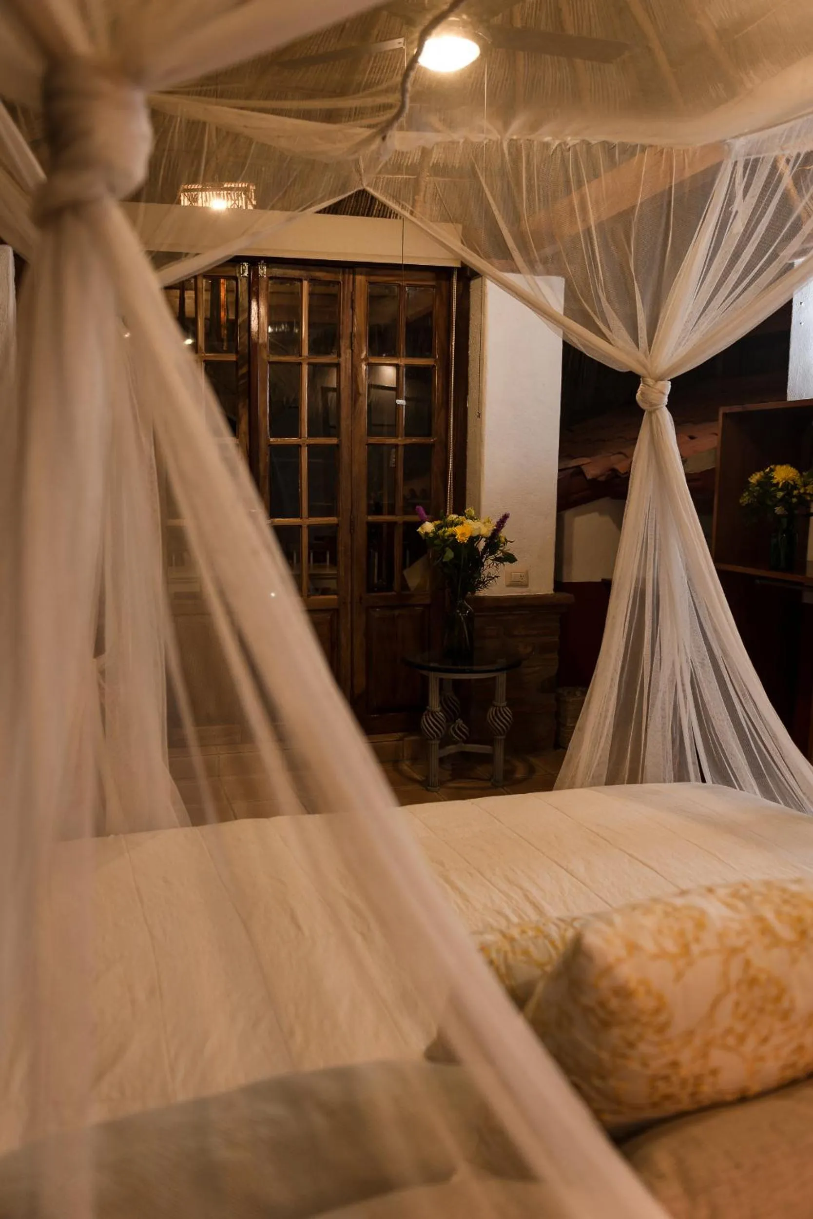 Bedroom, Bed in Villa Bella Bed & Breakfast Inn