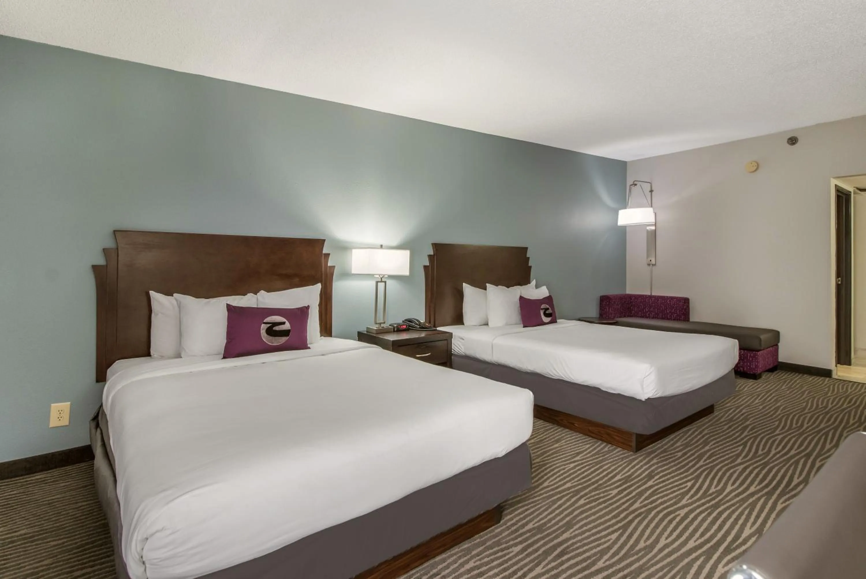 Photo of the whole room, Bed in Clarion Hotel Jackson Northwest