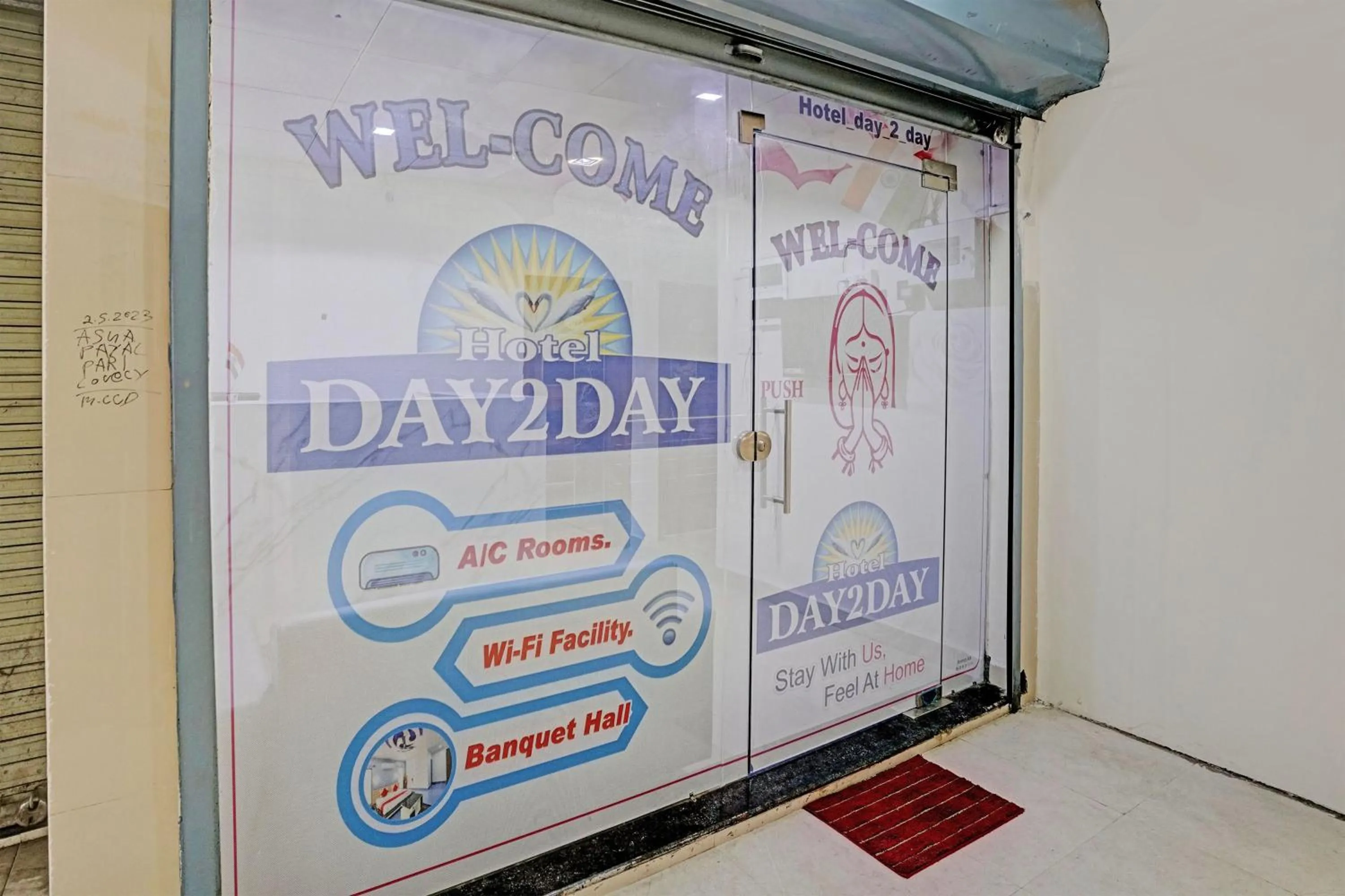 Facade/entrance in Hotel O Day2Day