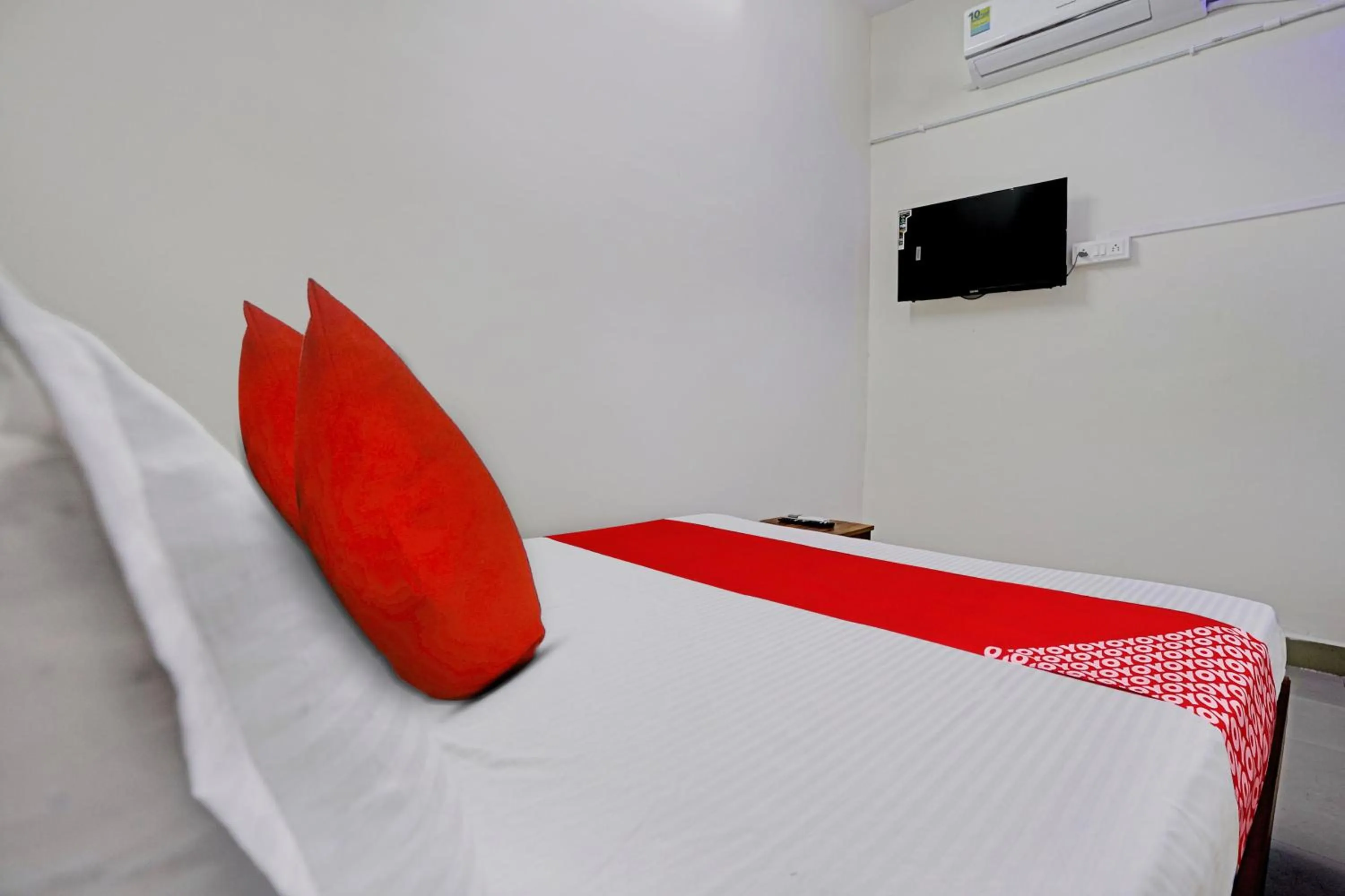 Bedroom, Bed in Hotel O Day2Day