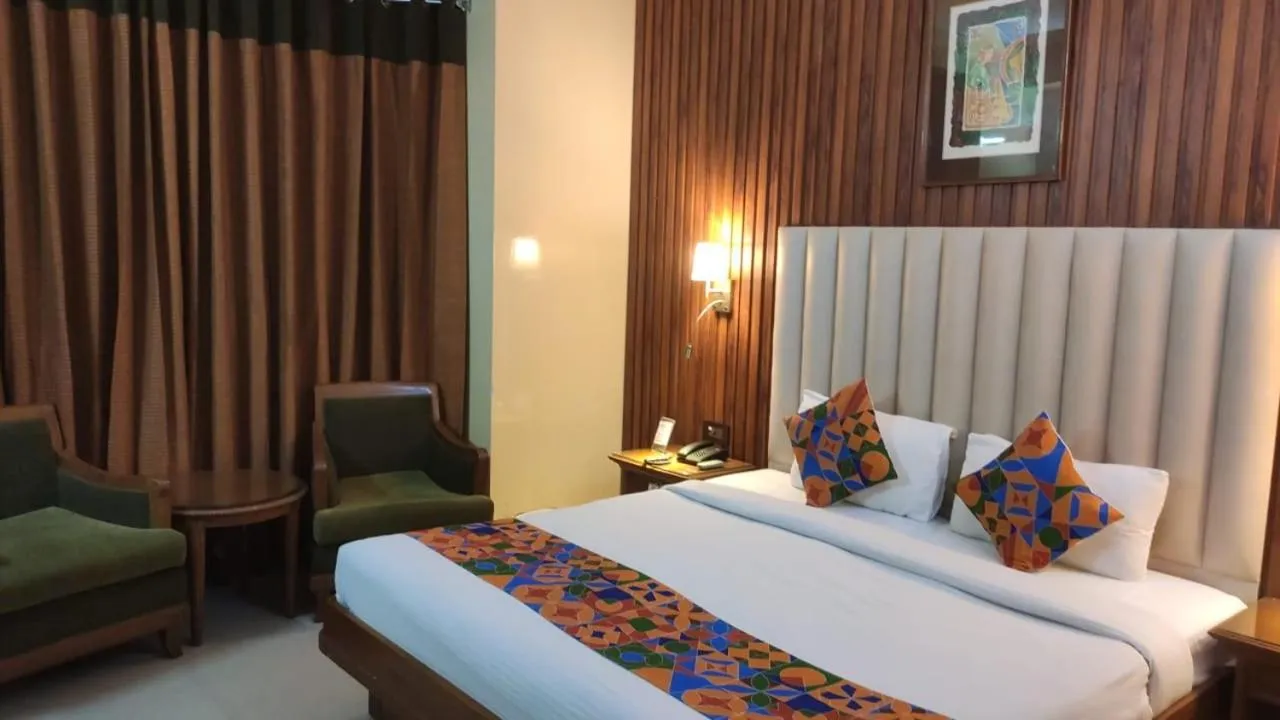 Bed in HOTEL CONCLAVE EXECUTIVE