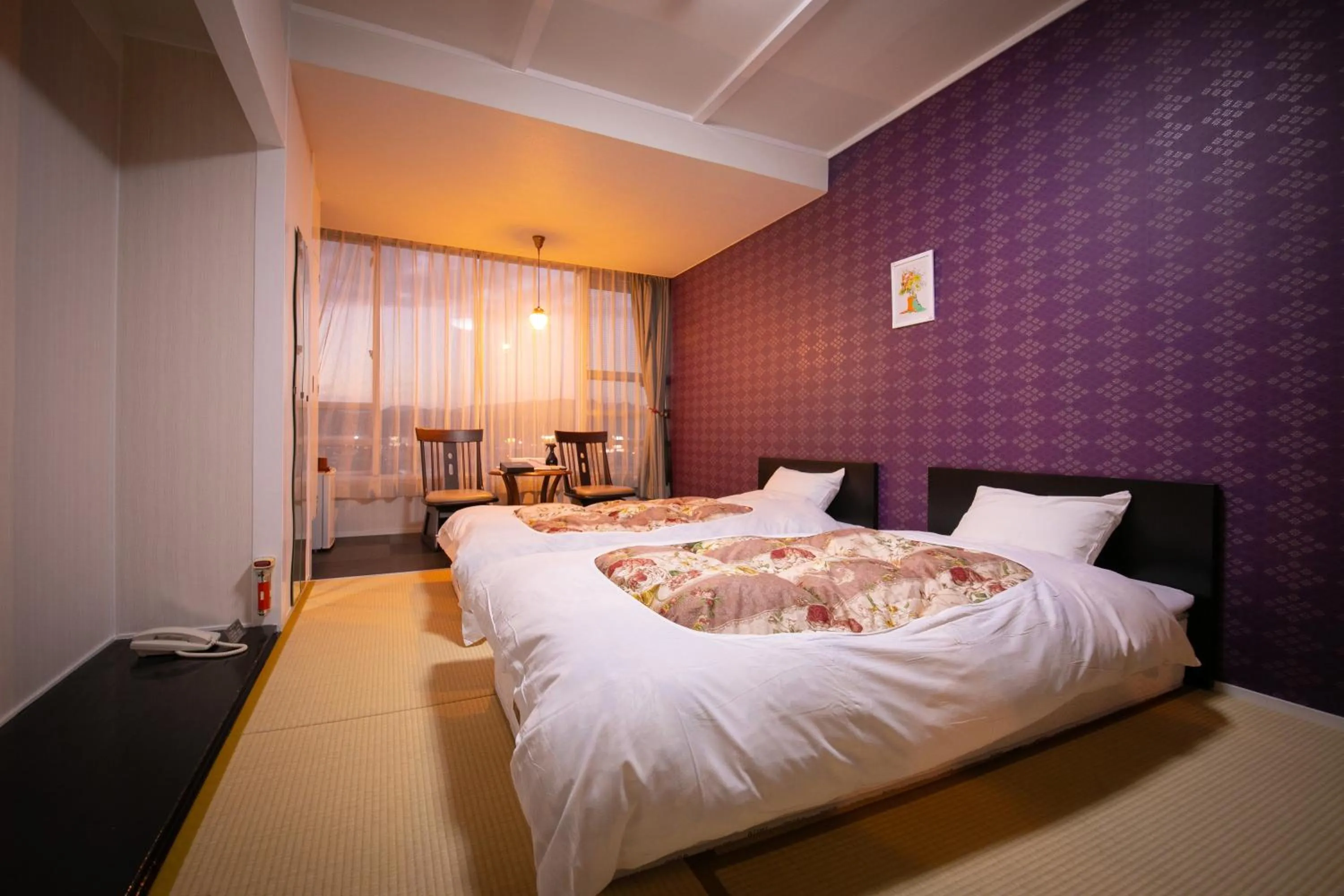 Bed in caffel Hina-no-sato