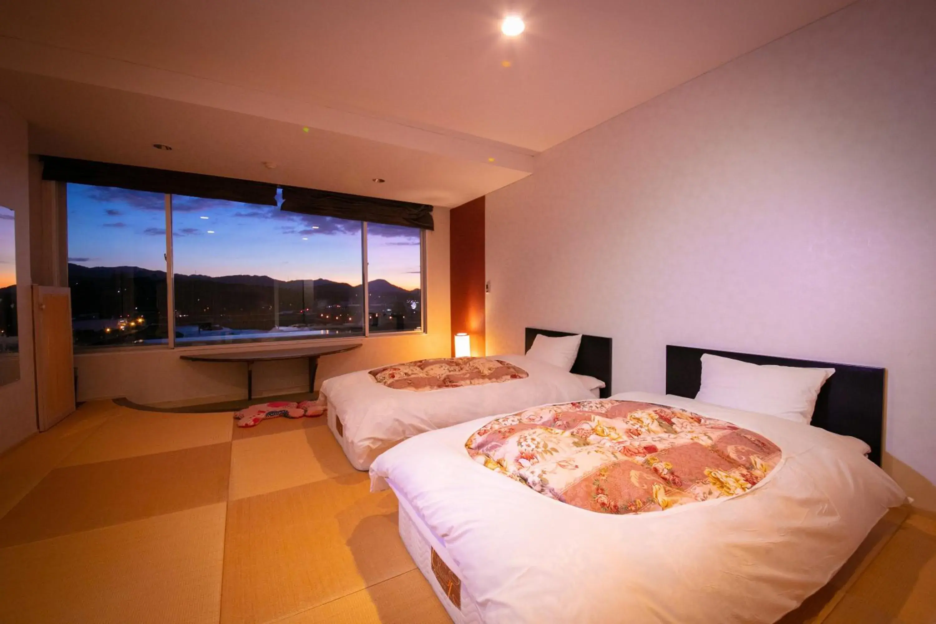 Japanese-Style Superior Room - Non-Smoking in caffel Hina-no-sato Japanese-Style Superior Room - Non-Smoking in caffel Hina-no-sato