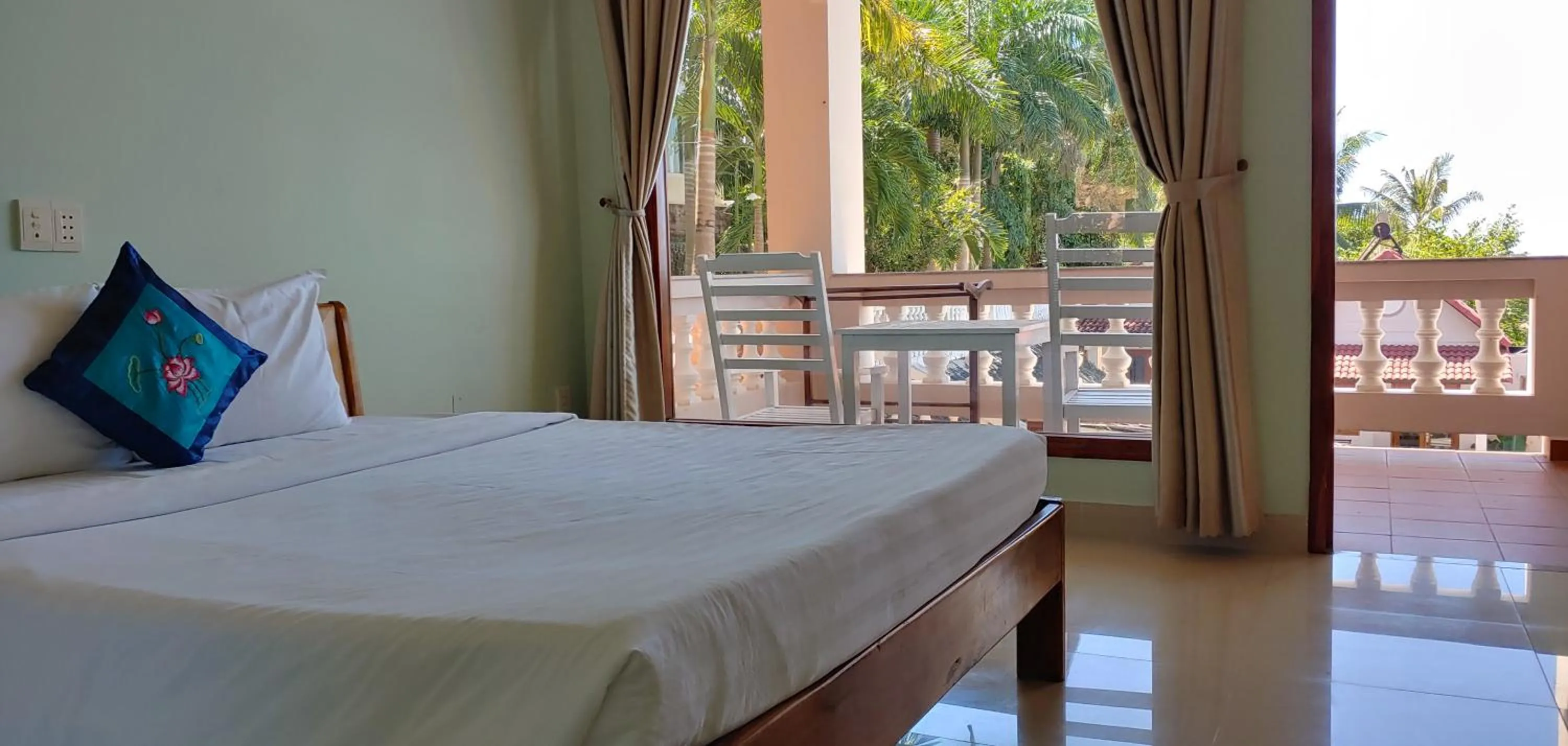 Bed in Hong Bin Bungalow