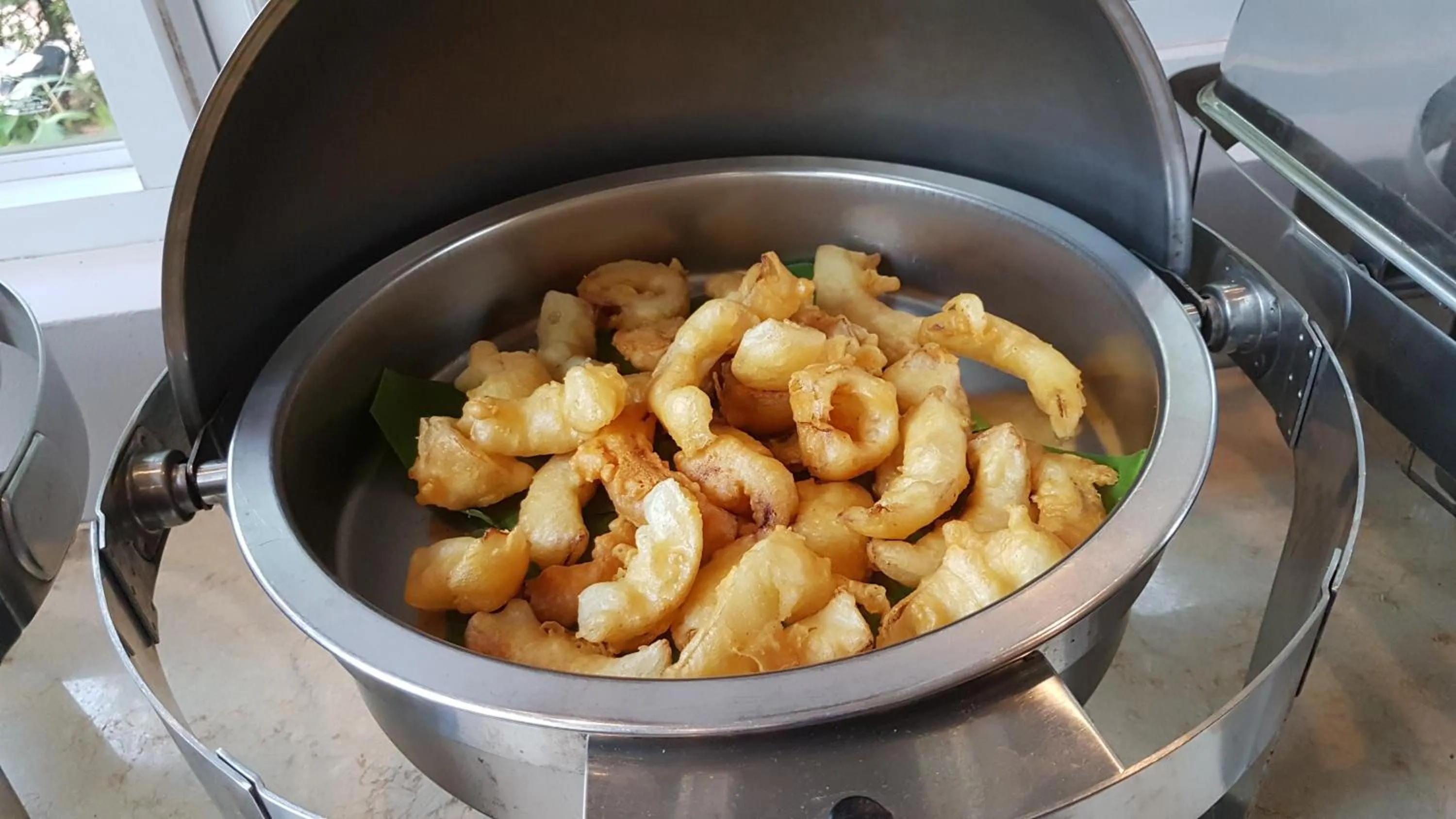 Buffet breakfast in Hong Bin Bungalow