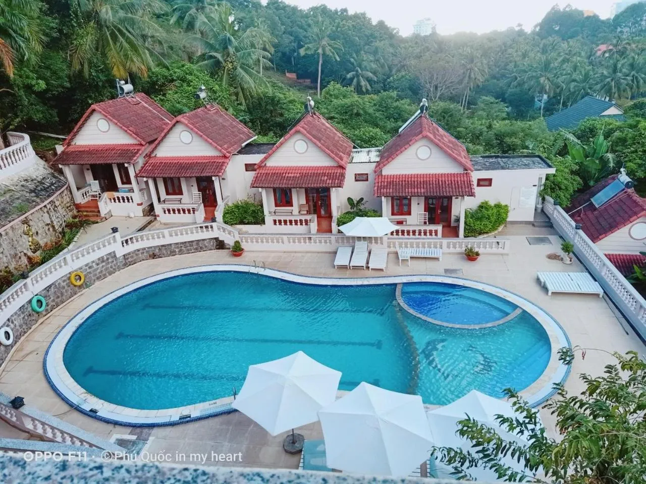 Pool view in Hong Bin Bungalow