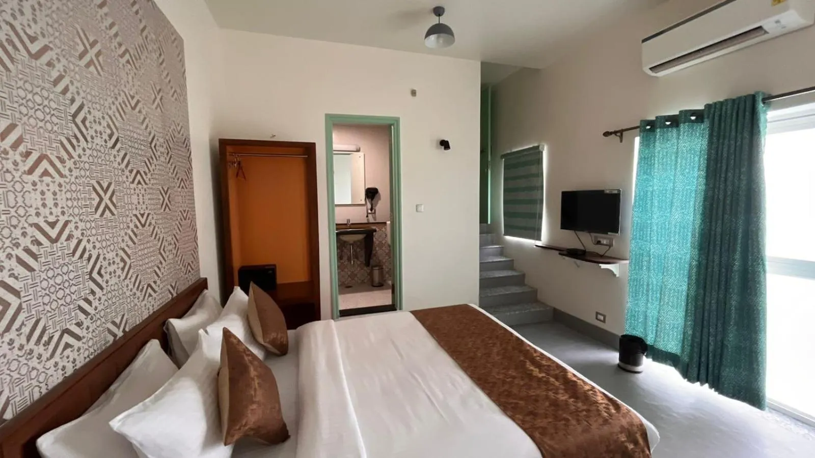 Bed in The Jais Boutique Stay