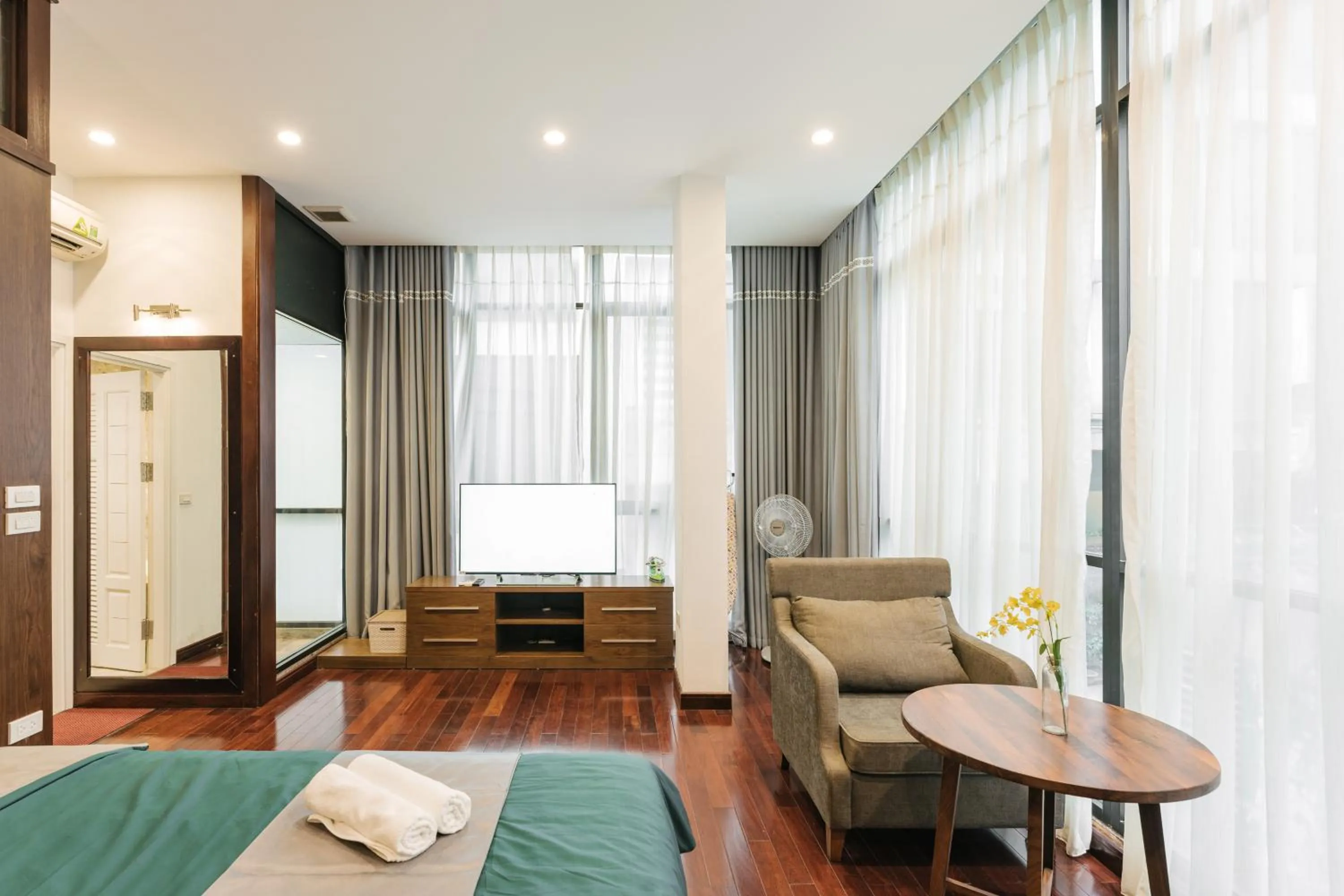 Bed in Hi.Home House near Lake