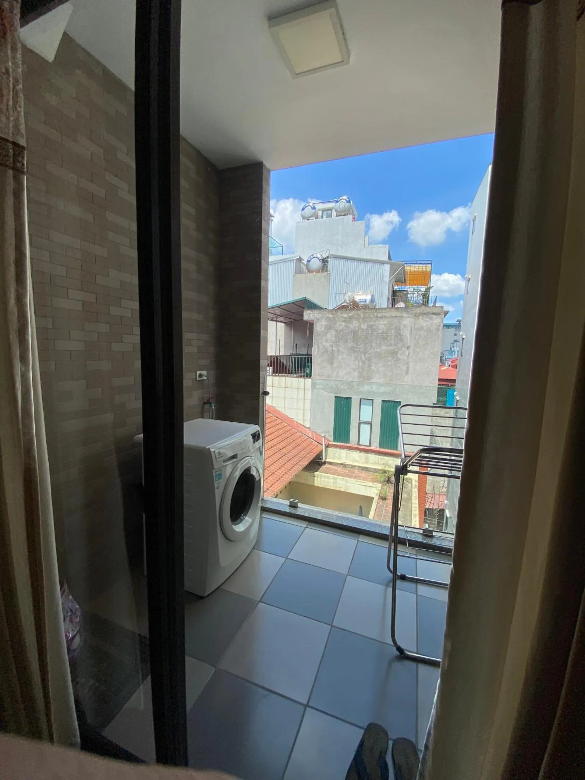 Hi.Home House near Lake