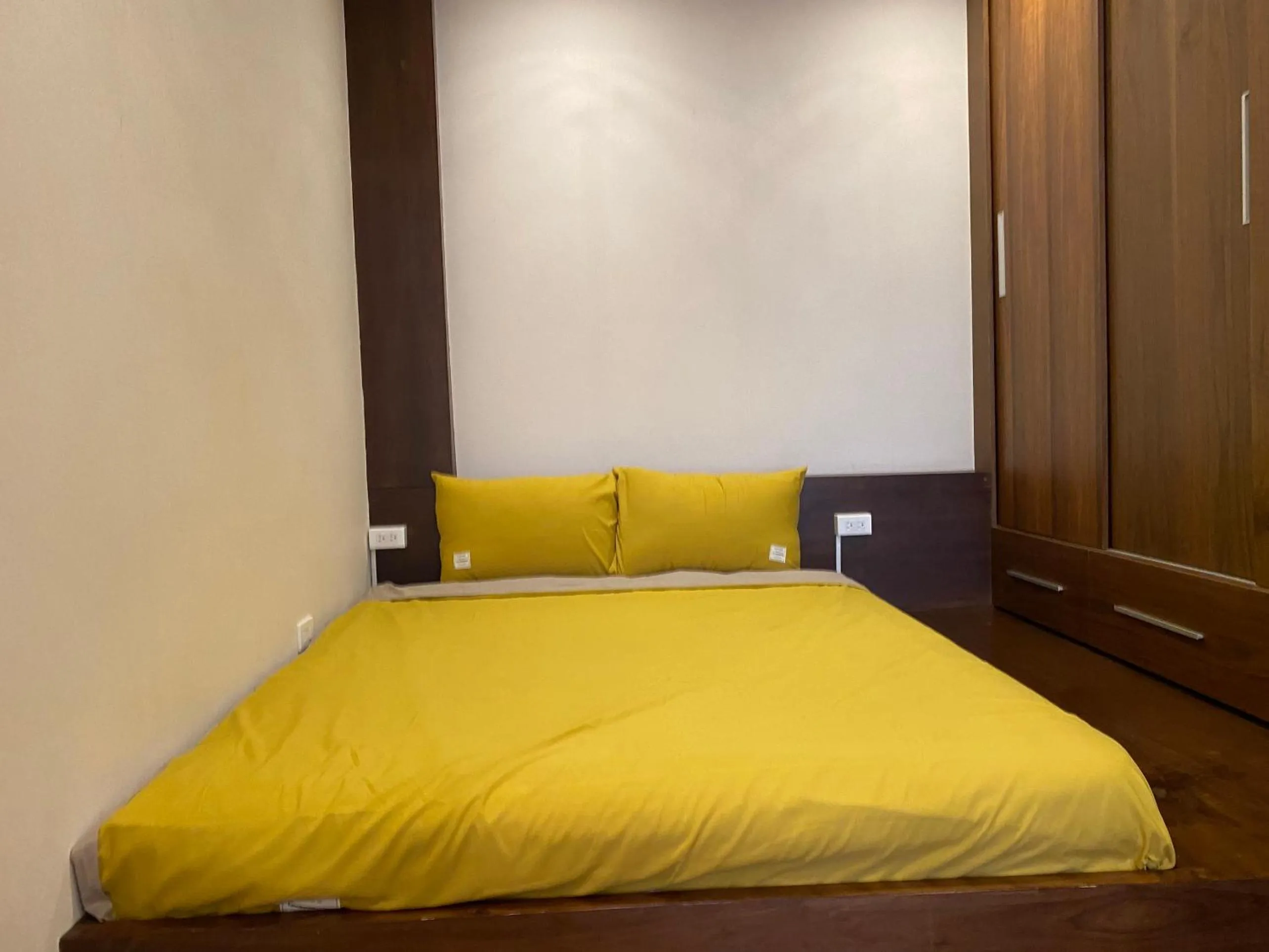 Bed in Hi.Home House near Lake