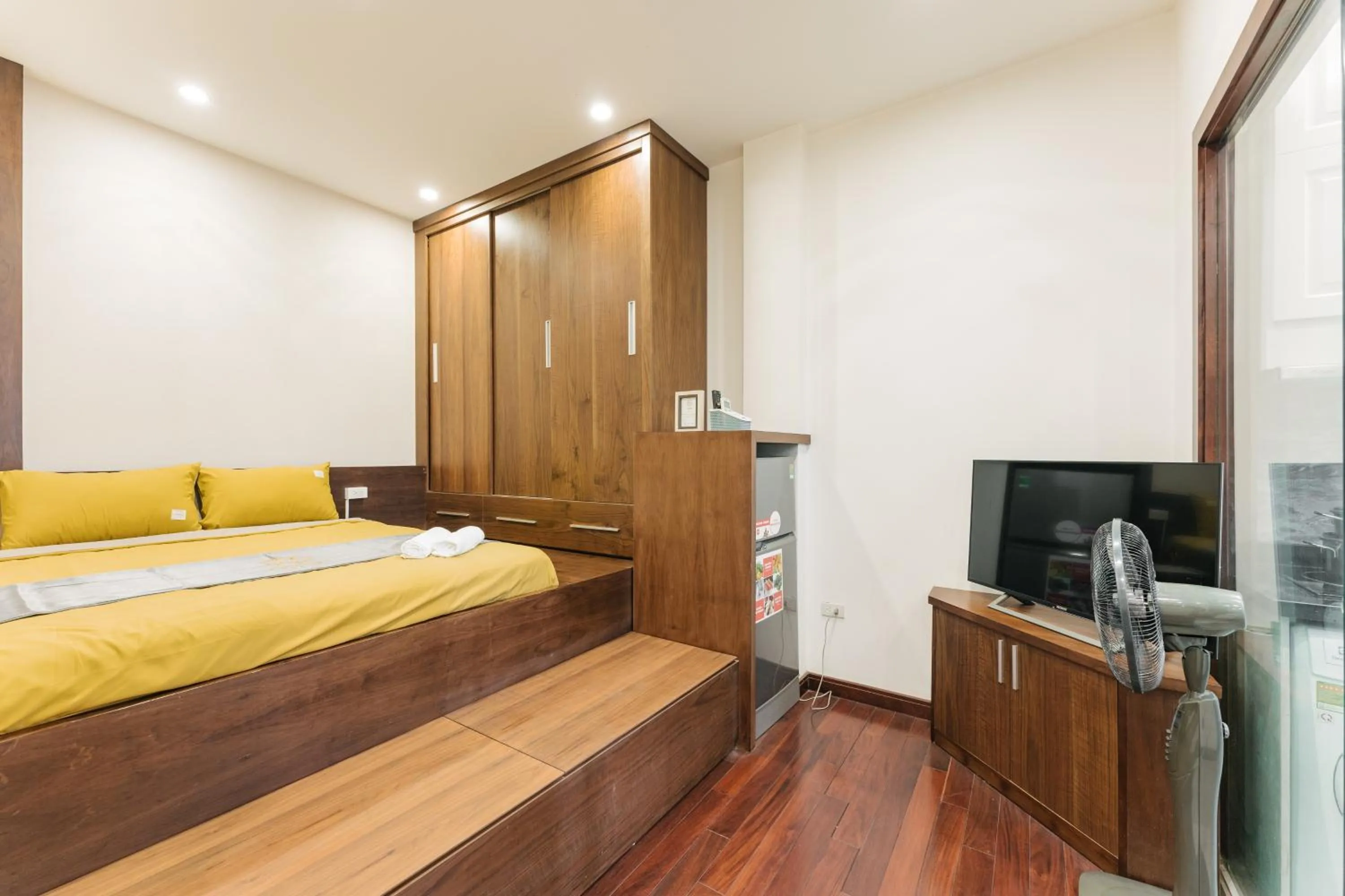 Bed in Hi.Home House near Lake